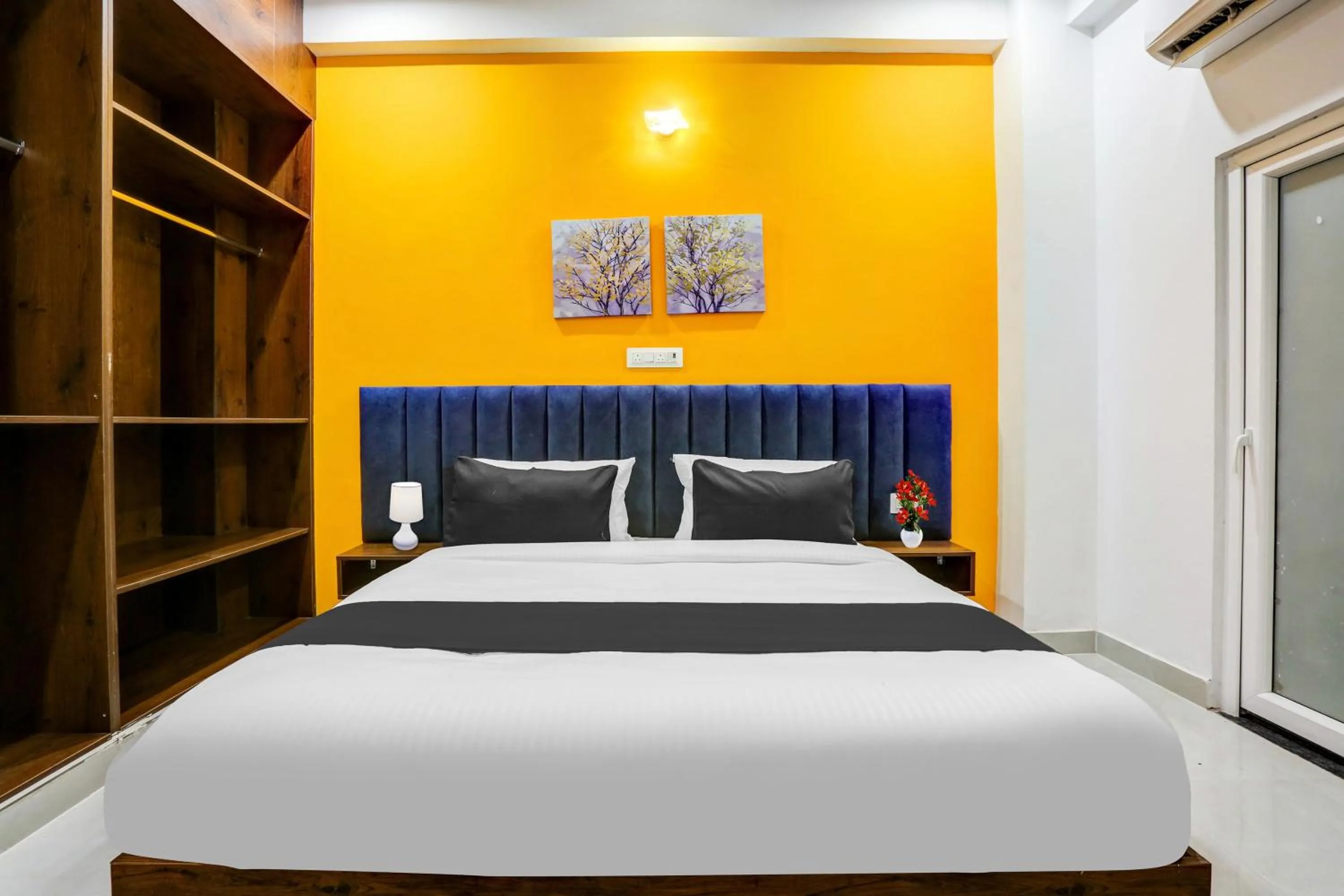 Classic Triple Room - single occupancy in Super Townhouse Sector 69 Gurgaon