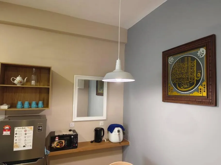 LV7 Vhomez Kuantan 1-4 pax