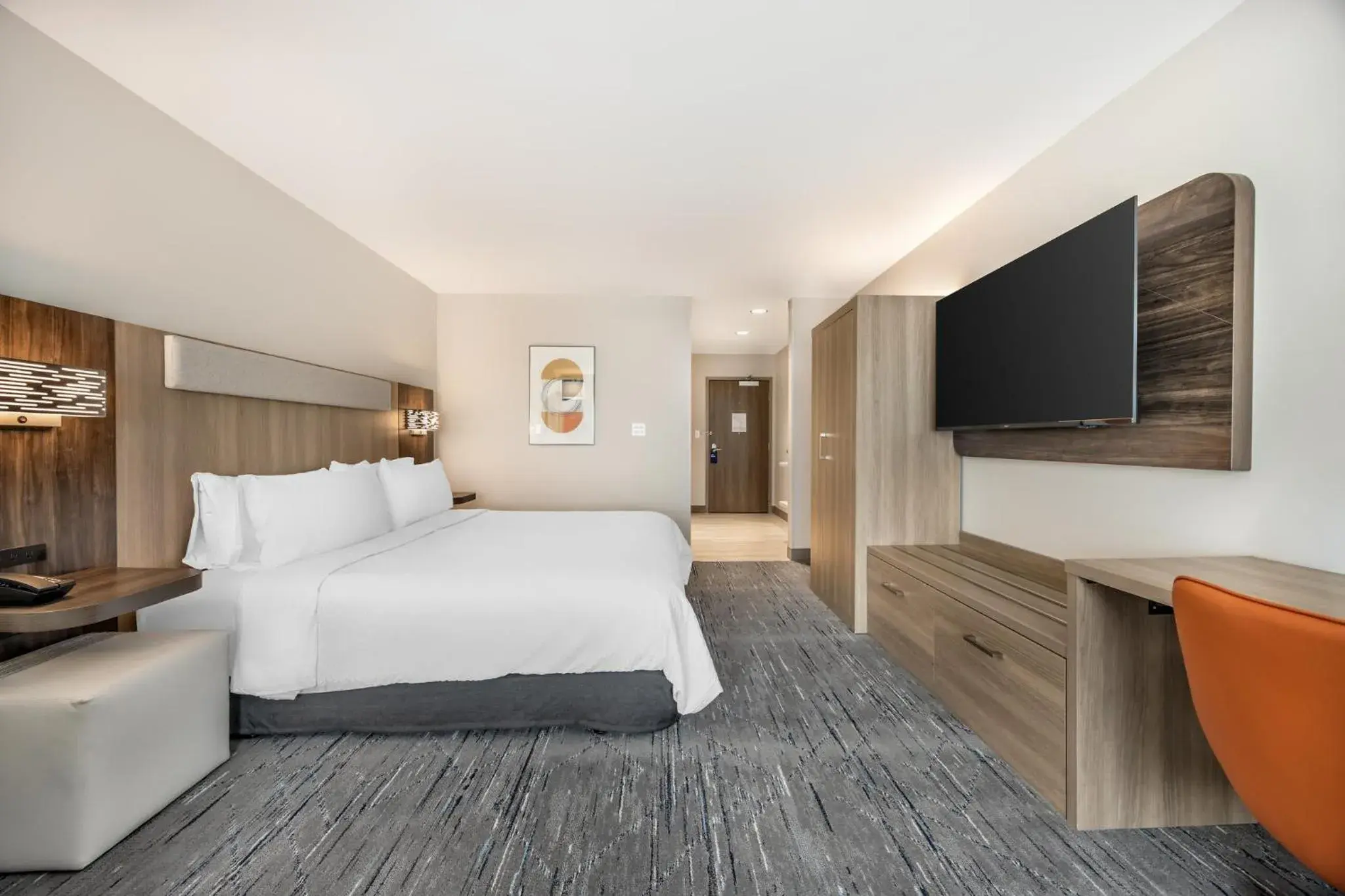 King Room - Hearing Accessible in Holiday Inn Express & Suites Nashville West End - Univ Area by IHG King Room - Hearing Accessible in Holiday Inn Express & Suites Nashville West End - Univ Area by IHG