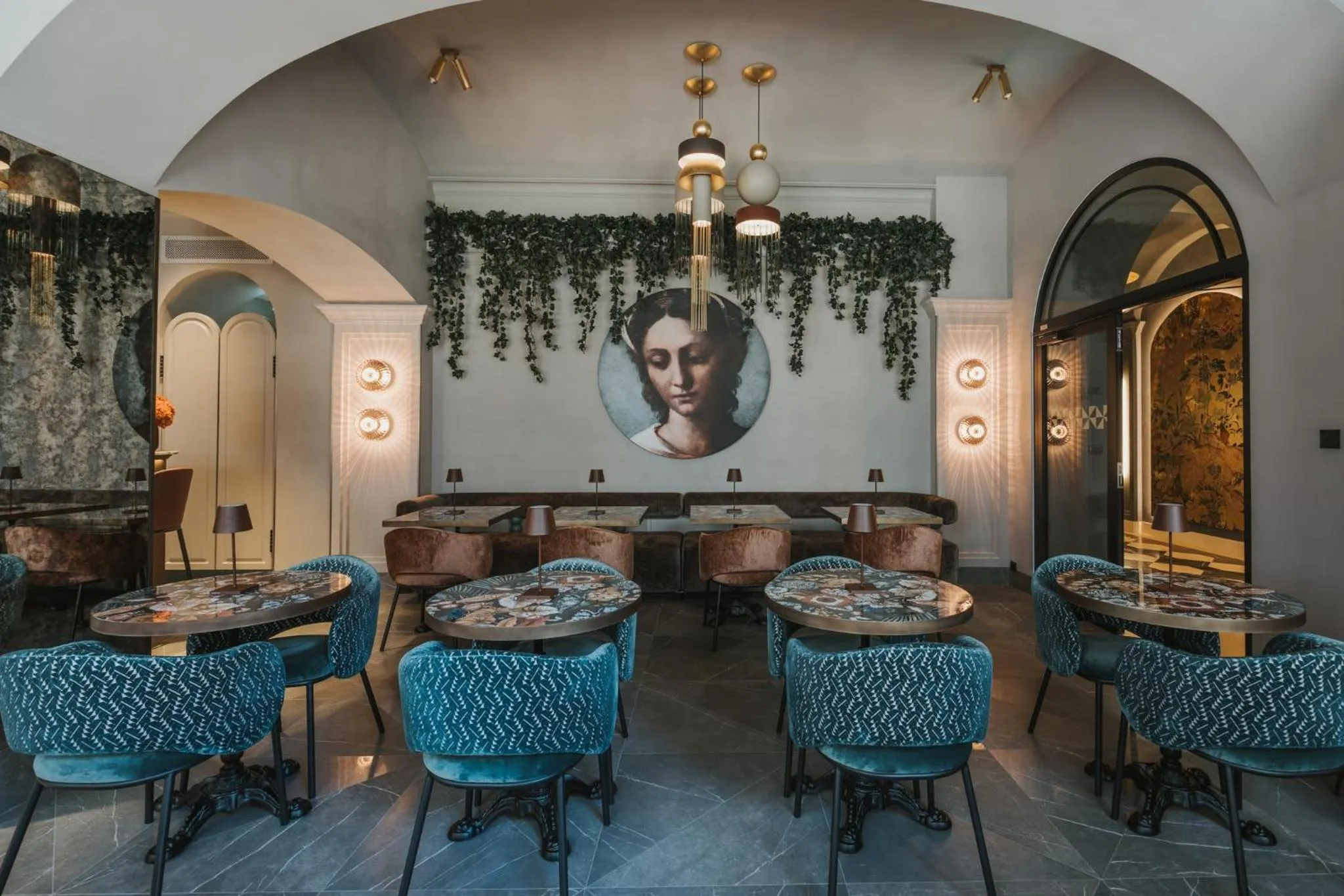 Restaurant/places to eat in Hotel Indigo Krakow - Wawel Castle by IHG