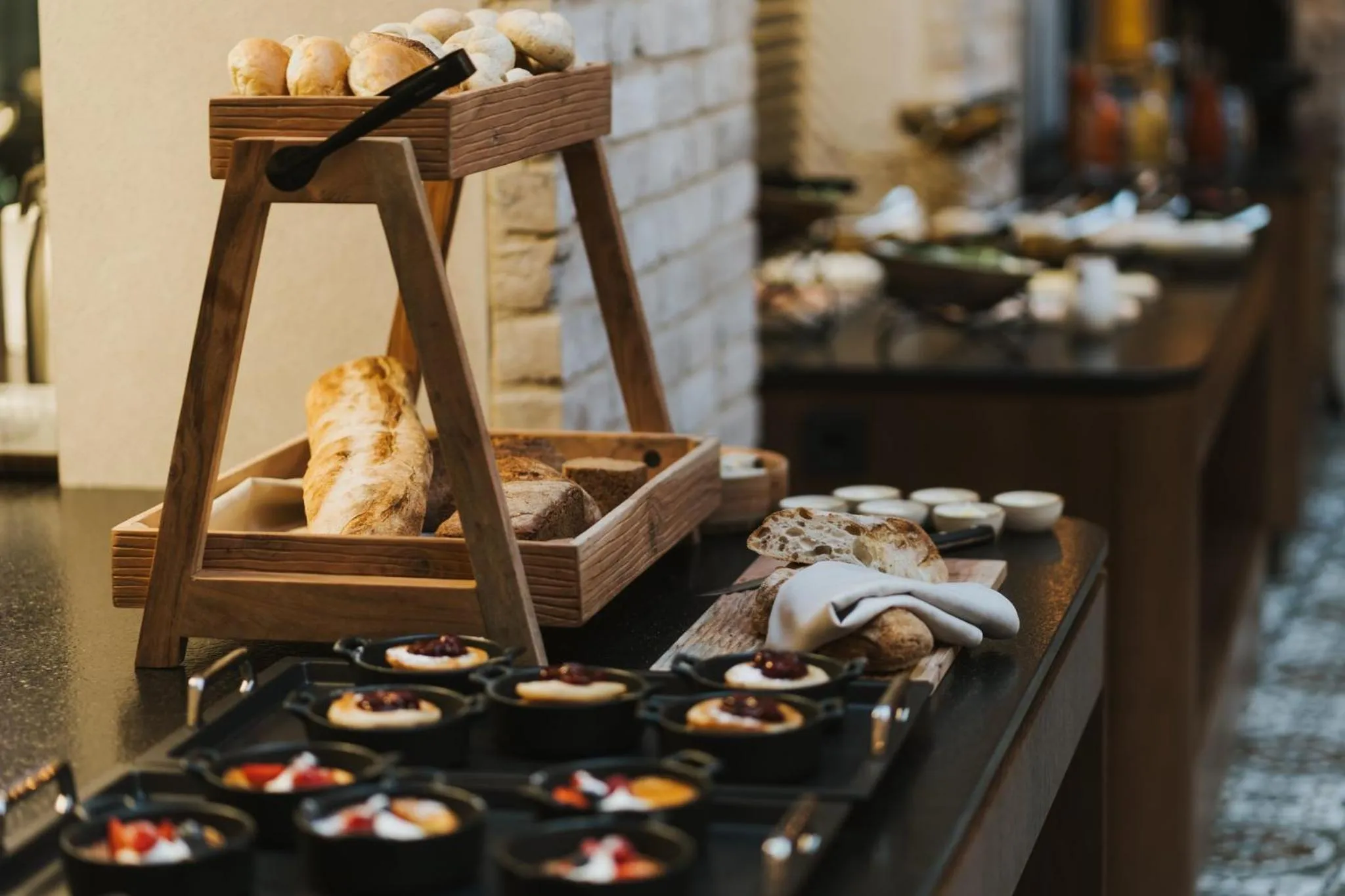 Restaurant/places to eat in Hotel Indigo Krakow - Wawel Castle by IHG