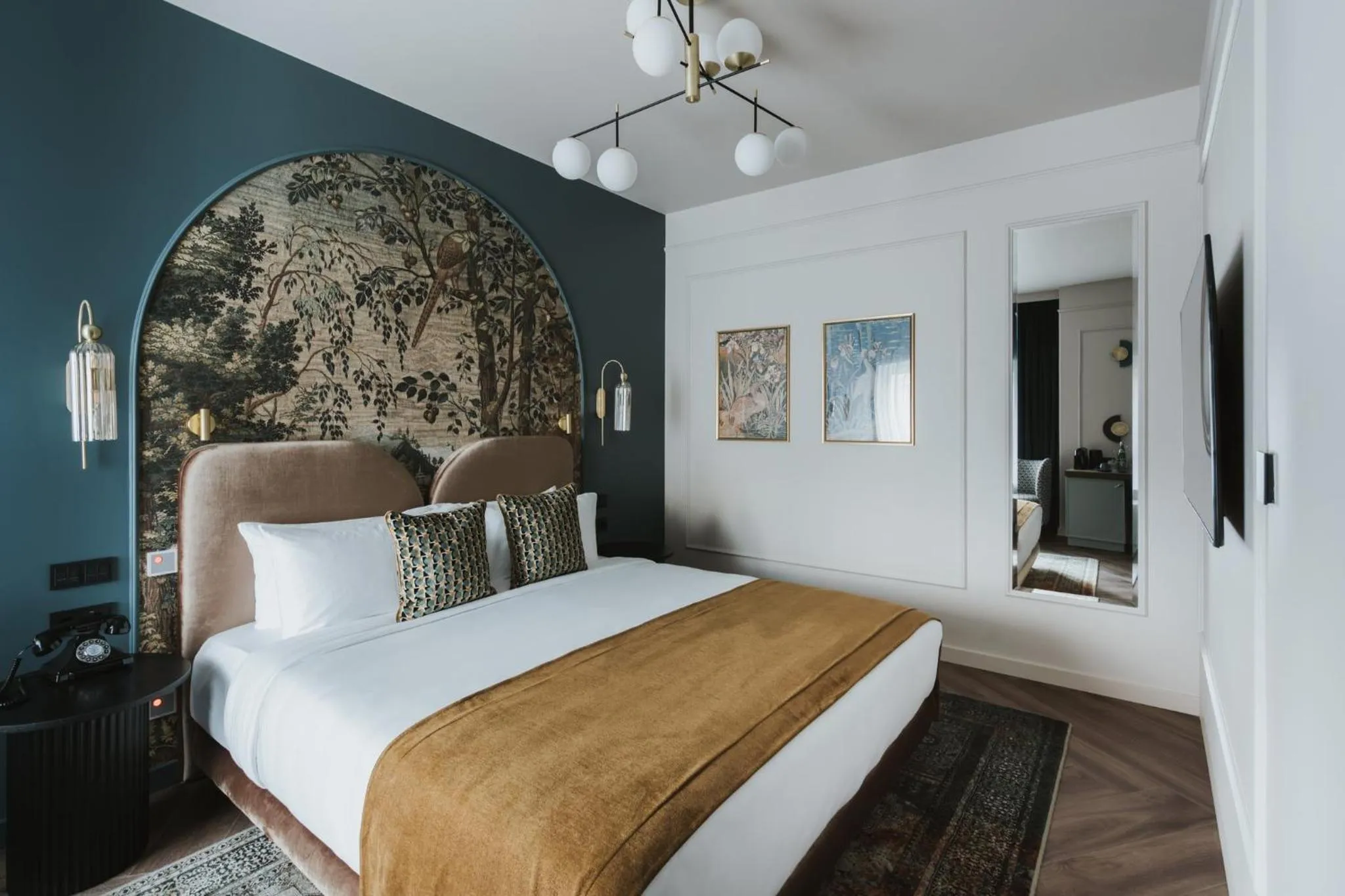 Photo of the whole room, Bed in Hotel Indigo Krakow - Wawel Castle by IHG