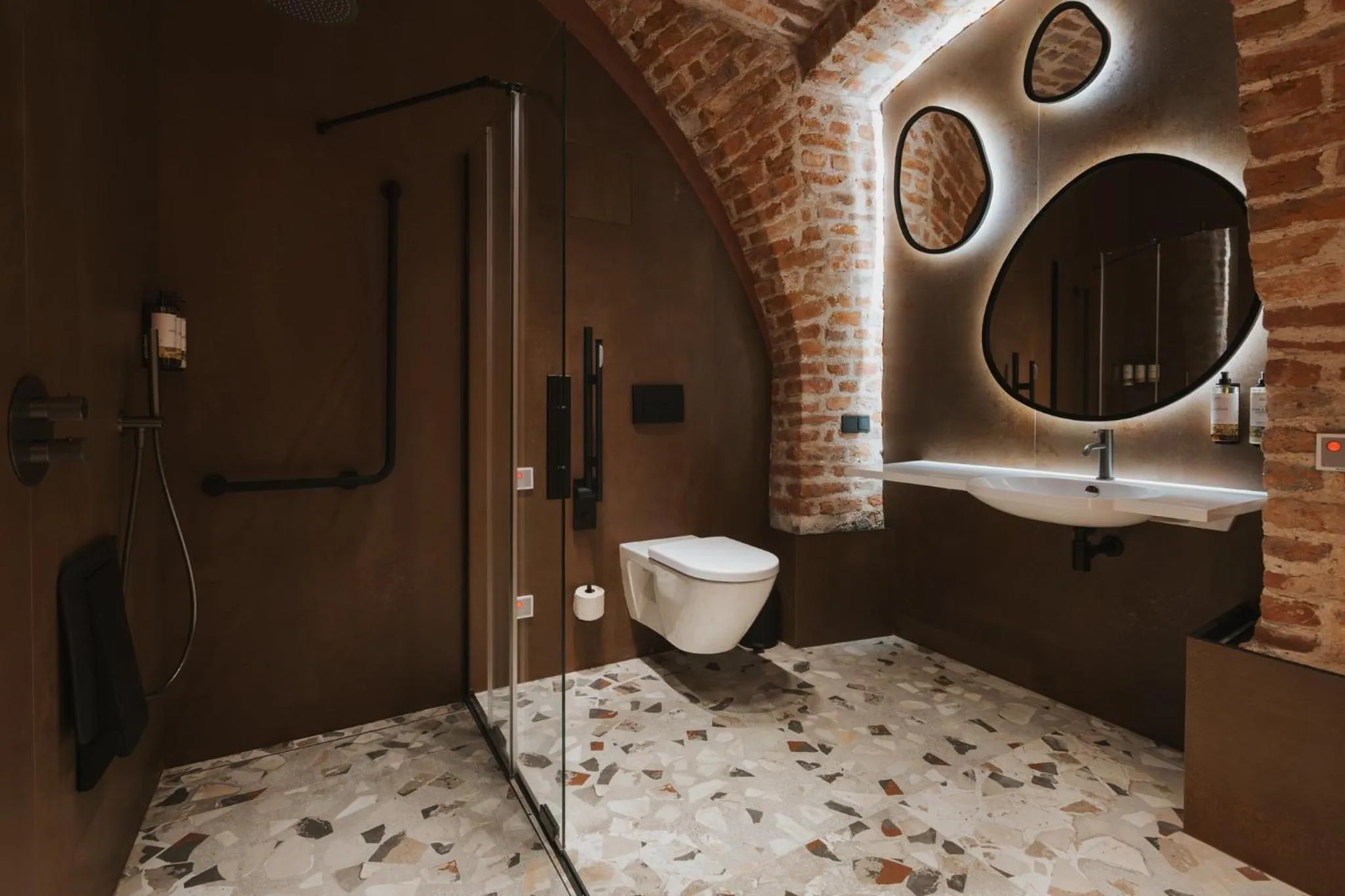 Spa and wellness centre/facilities in Hotel Indigo Krakow - Wawel Castle by IHG