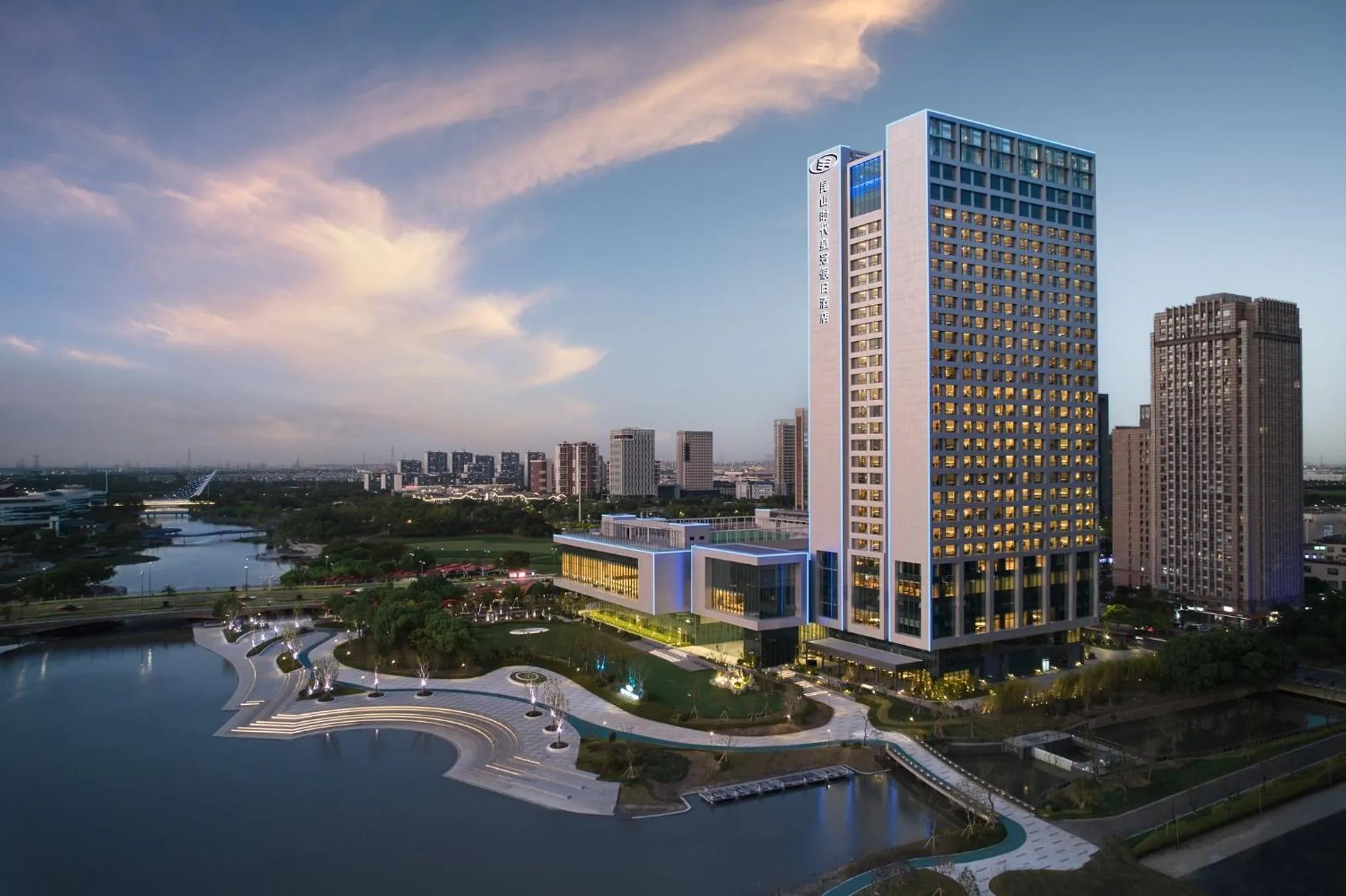 Property building in Crowne Plaza Kunshan East by IHG