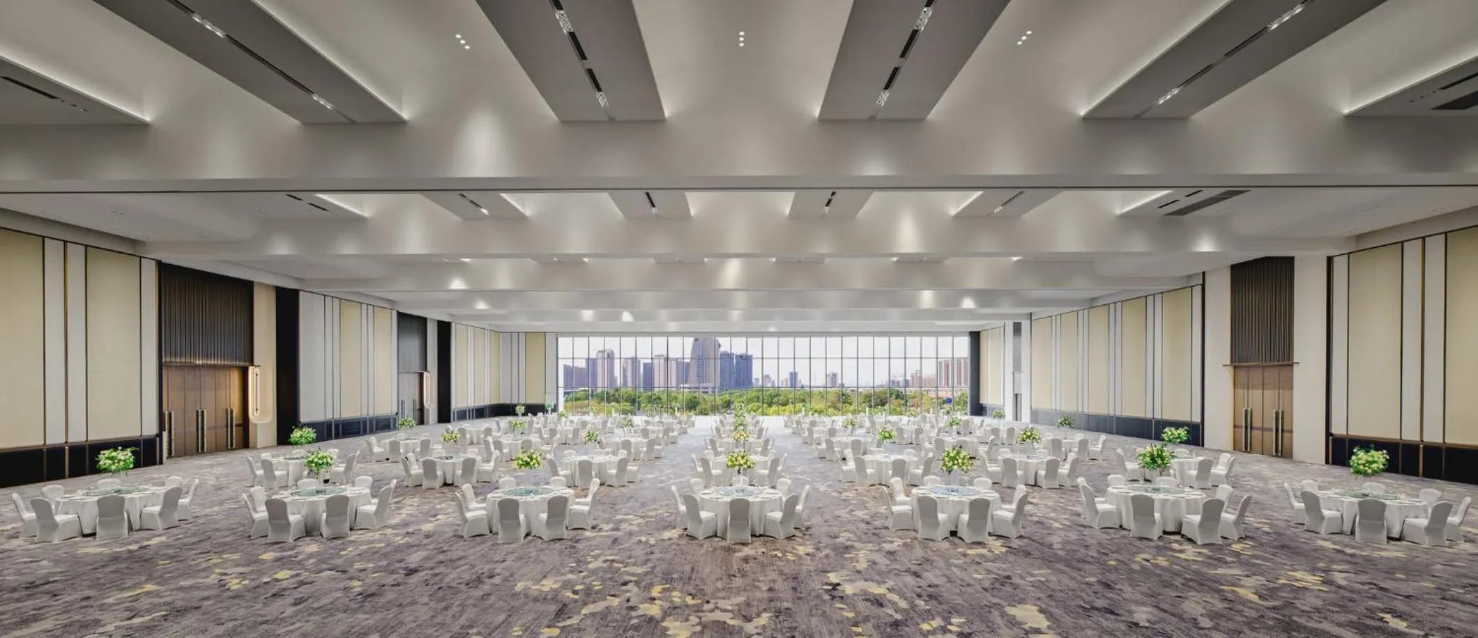 Banquet/Function facilities in Crowne Plaza Kunshan East by IHG