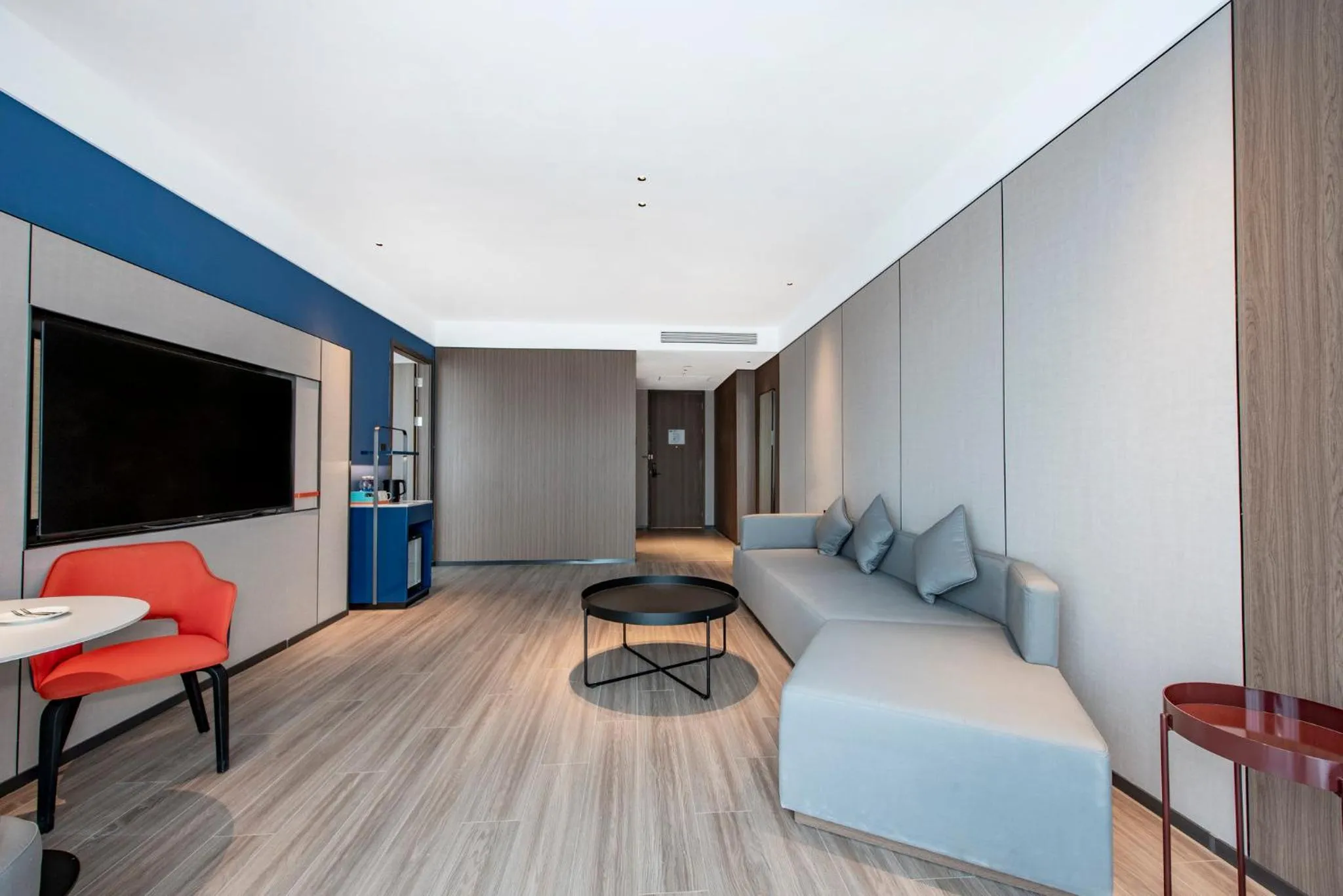 Photo of the whole room in Holiday Inn Express Yinchuan Lanxi Valley Plaza by IHG