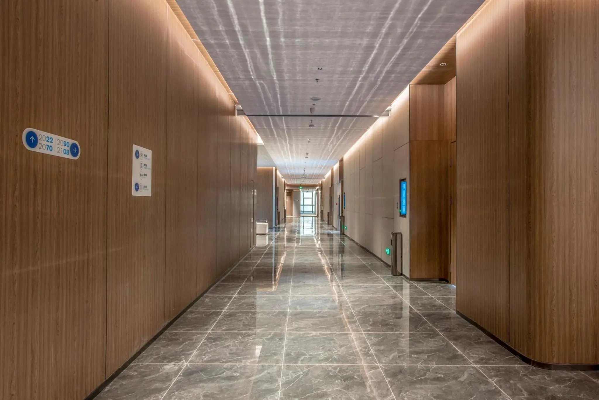 Lobby or reception in Holiday Inn Express Yinchuan Lanxi Valley Plaza by IHG