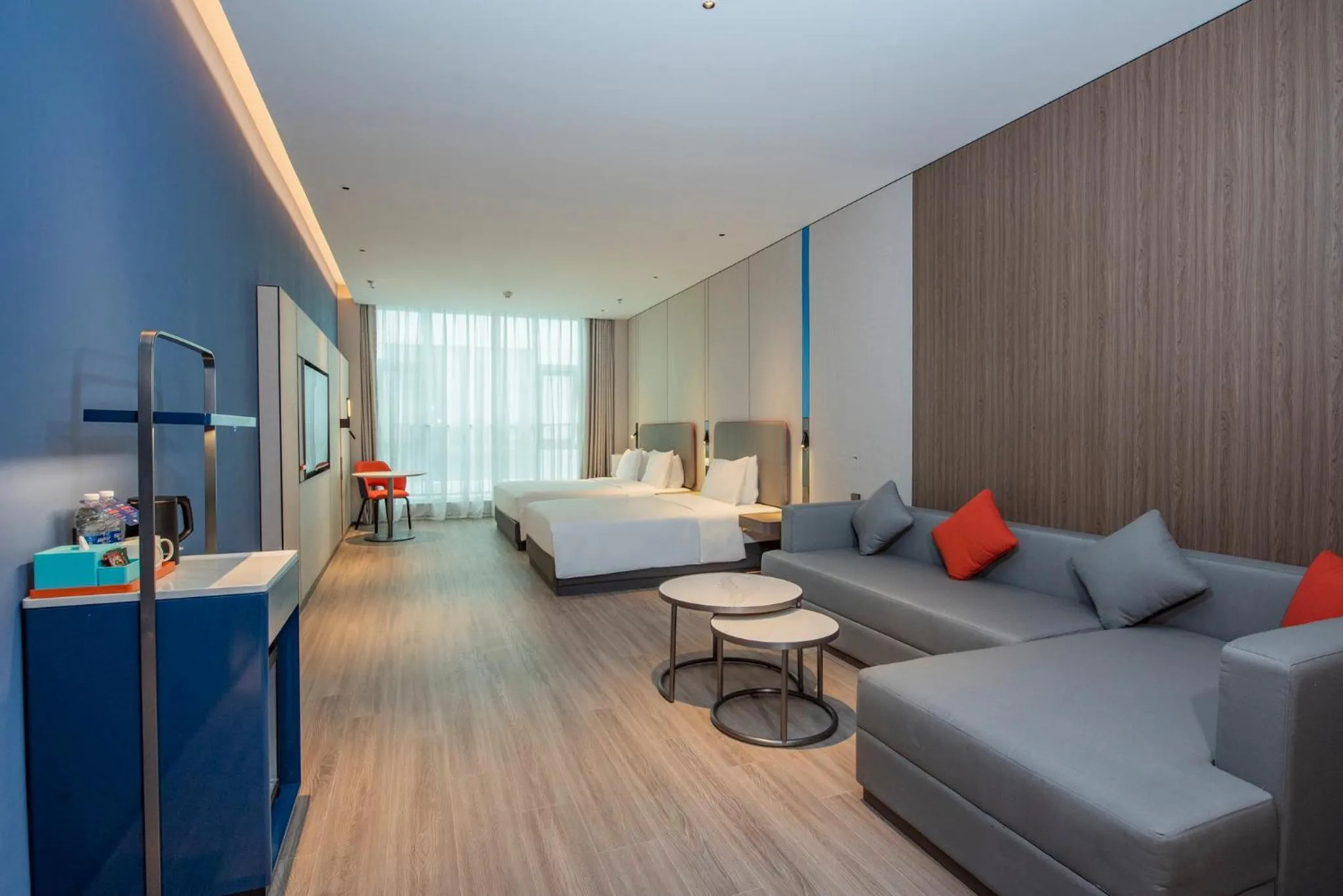 Photo of the whole room, Bed in Holiday Inn Express Yinchuan Lanxi Valley Plaza by IHG