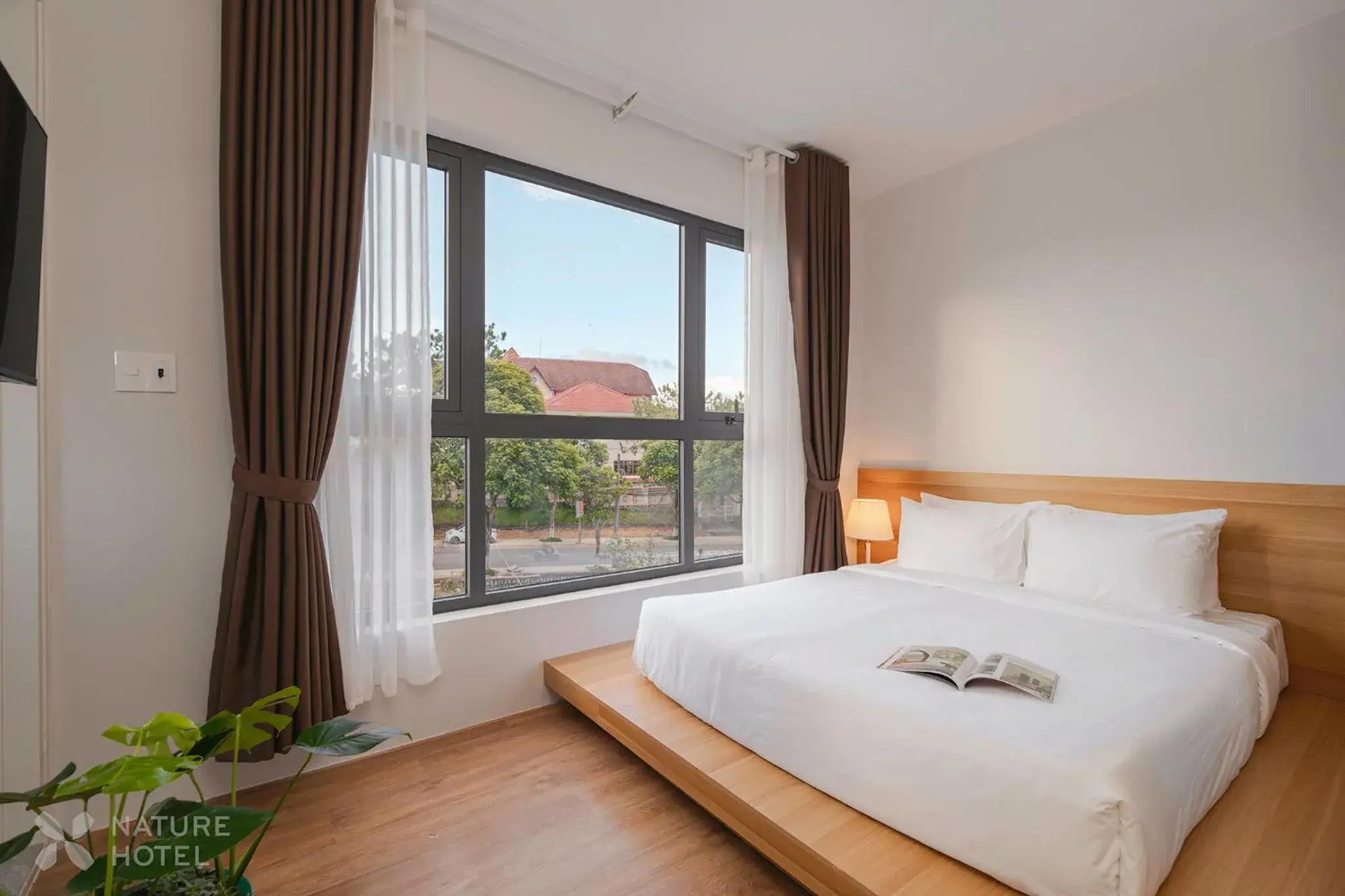 Double or Twin Room with Mountain View in Nature Hotel - Le Hong Phong Double or Twin Room with Mountain View in Nature Hotel - Le Hong Phong