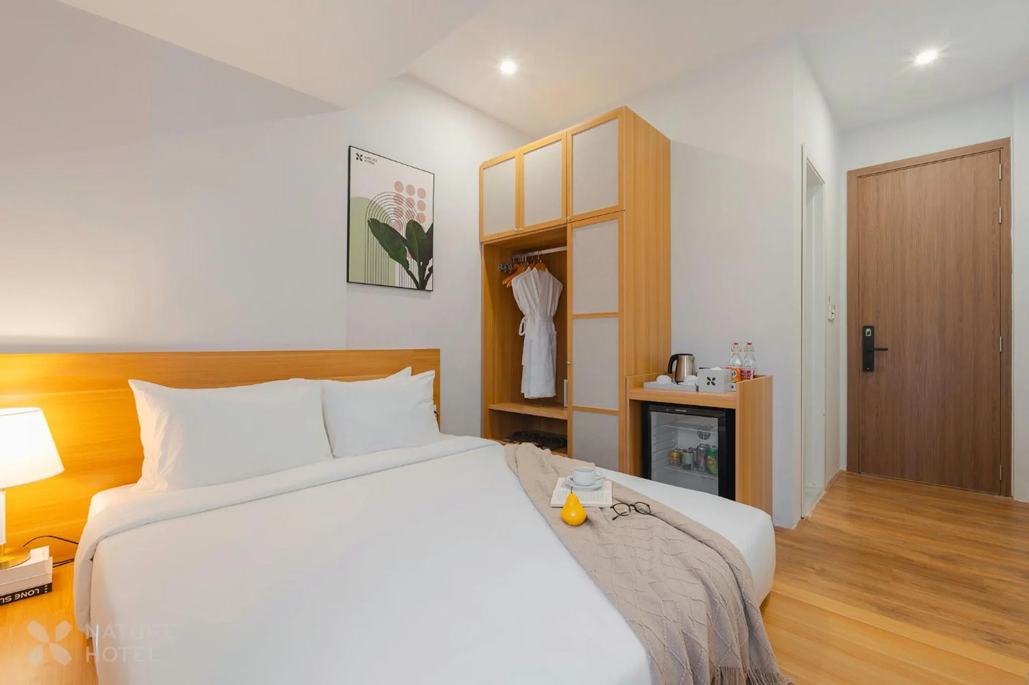 Photo of the whole room, Bed in Nature Hotel - Le Hong Phong