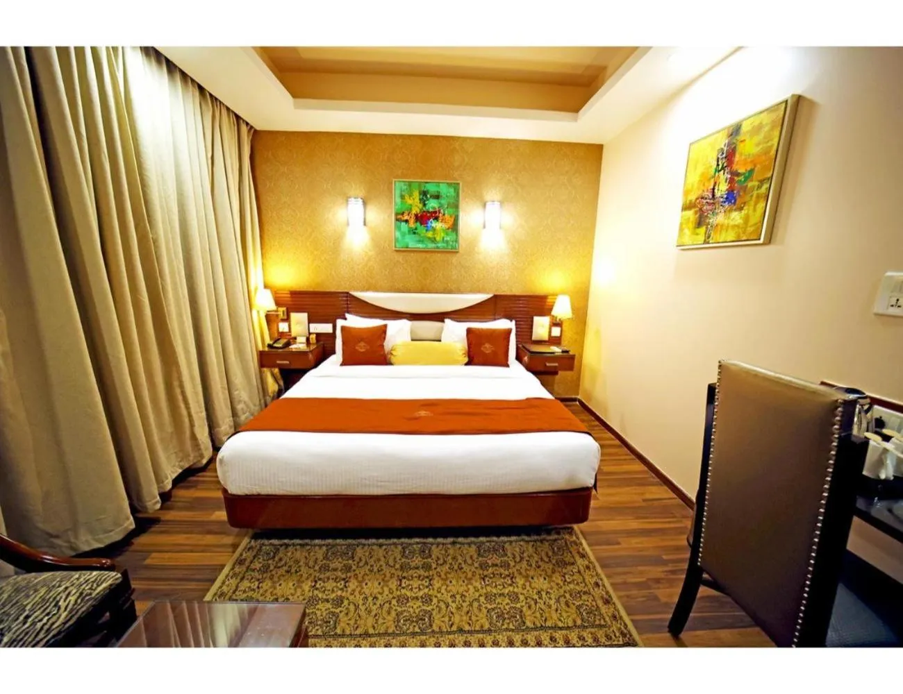 Bed in The Red Velvet Hotel Samarpan, Patna