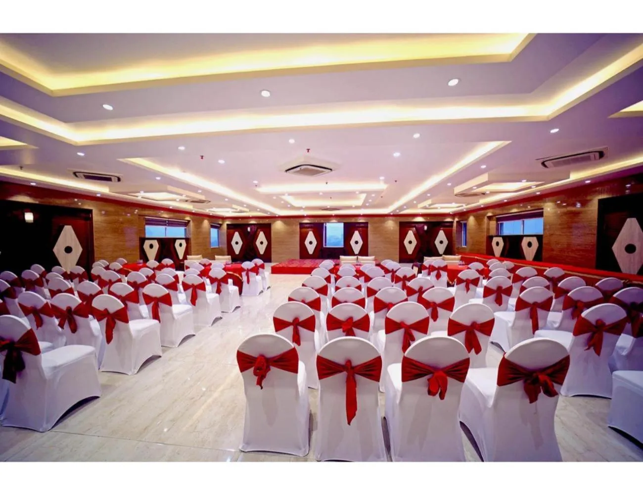 wedding in The Red Velvet Hotel Samarpan, Patna