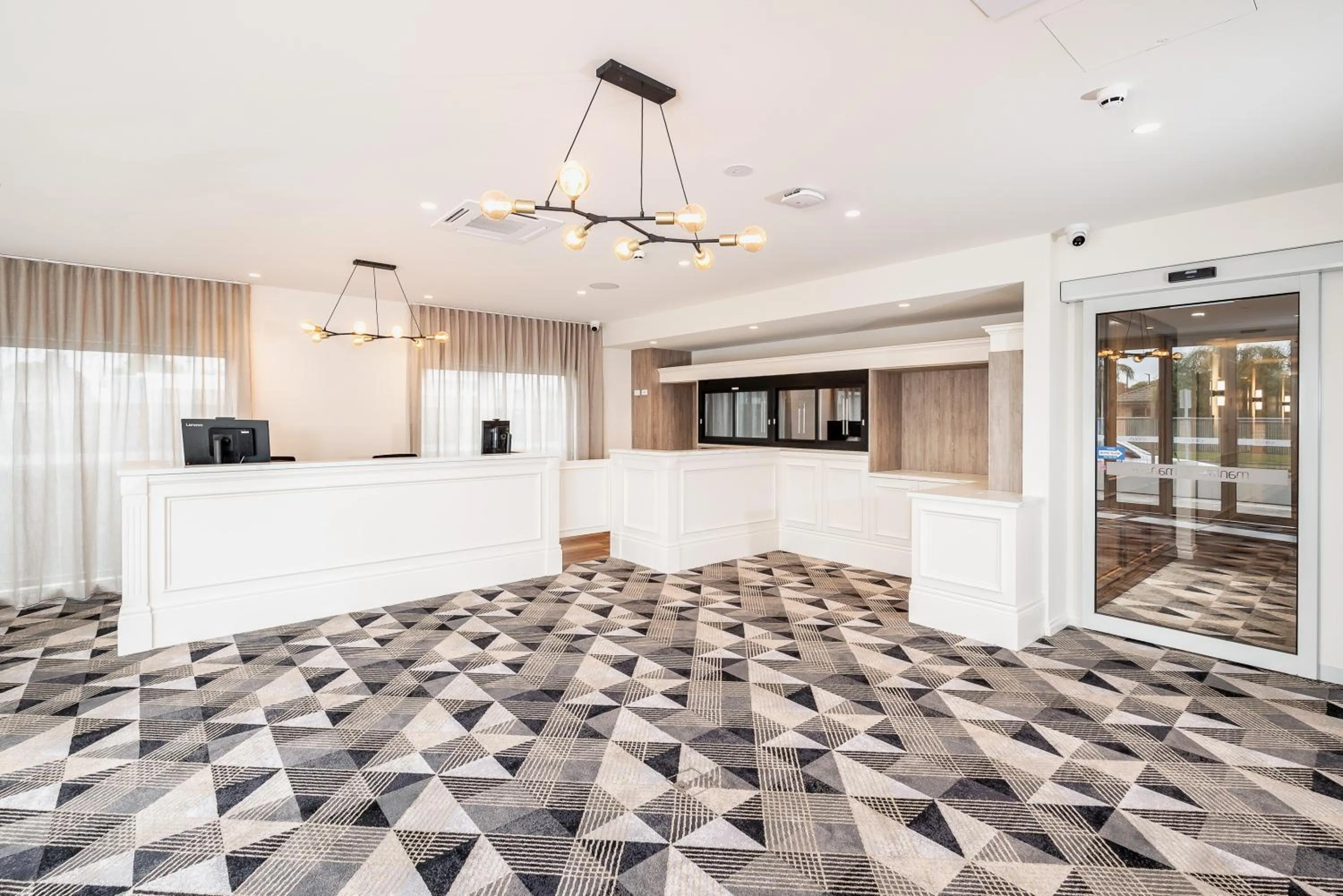Lobby or reception in Mantra Shepparton
