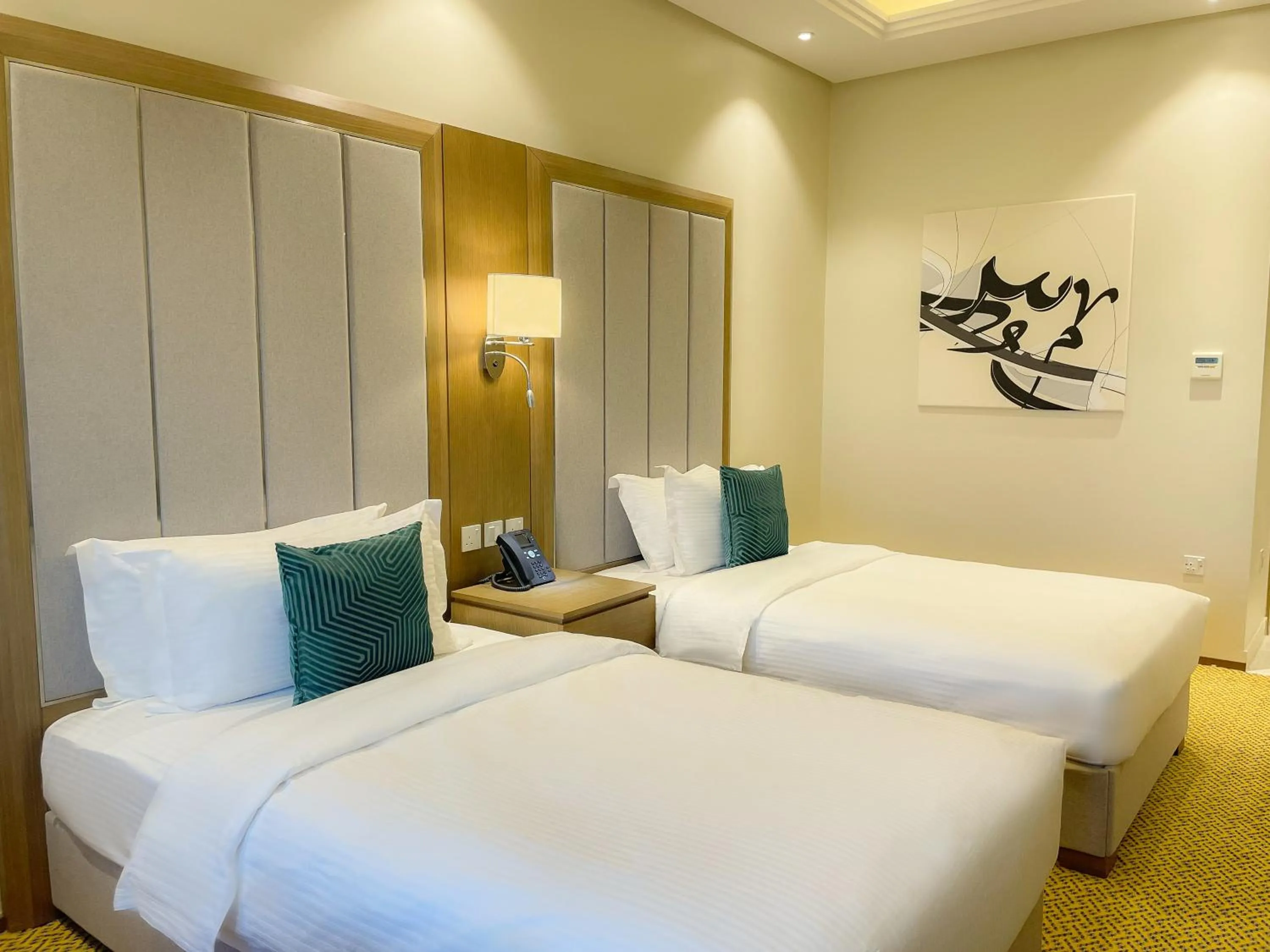 Bedroom, Bed in Mercure Muscat