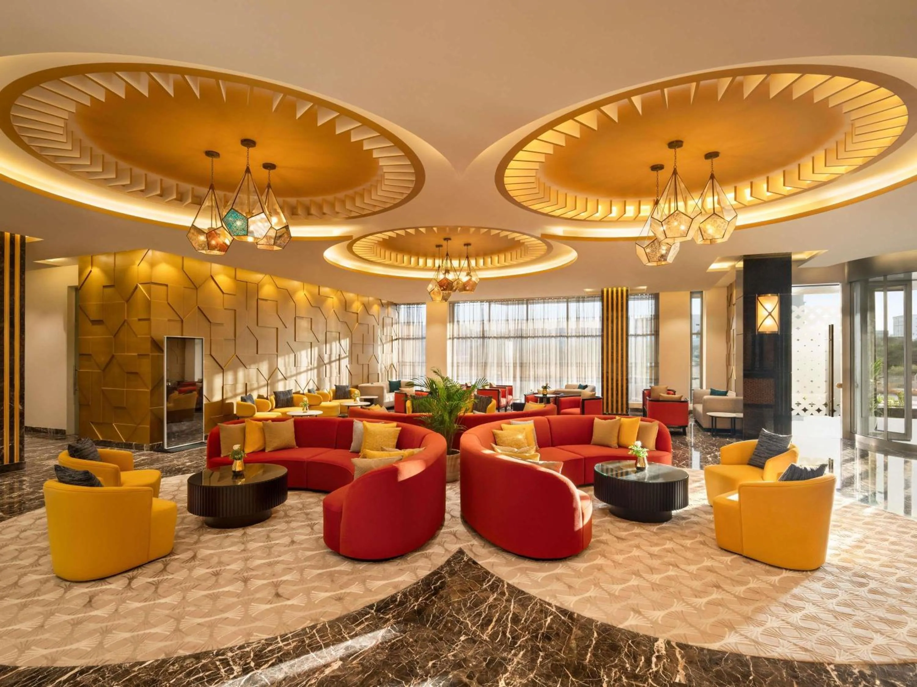 Lounge or bar in Mercure Muscat