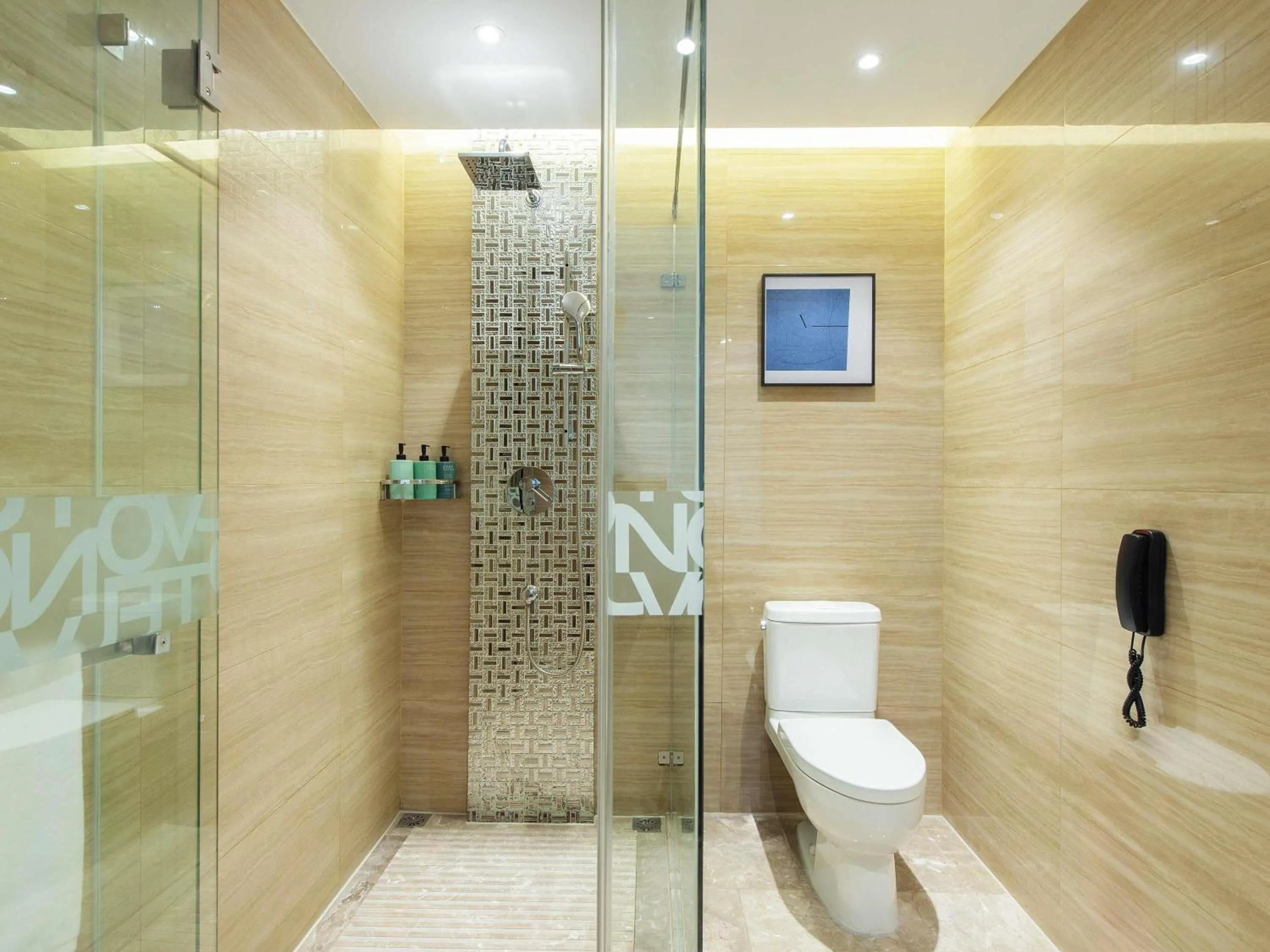 Bedroom in Novotel Wuxi