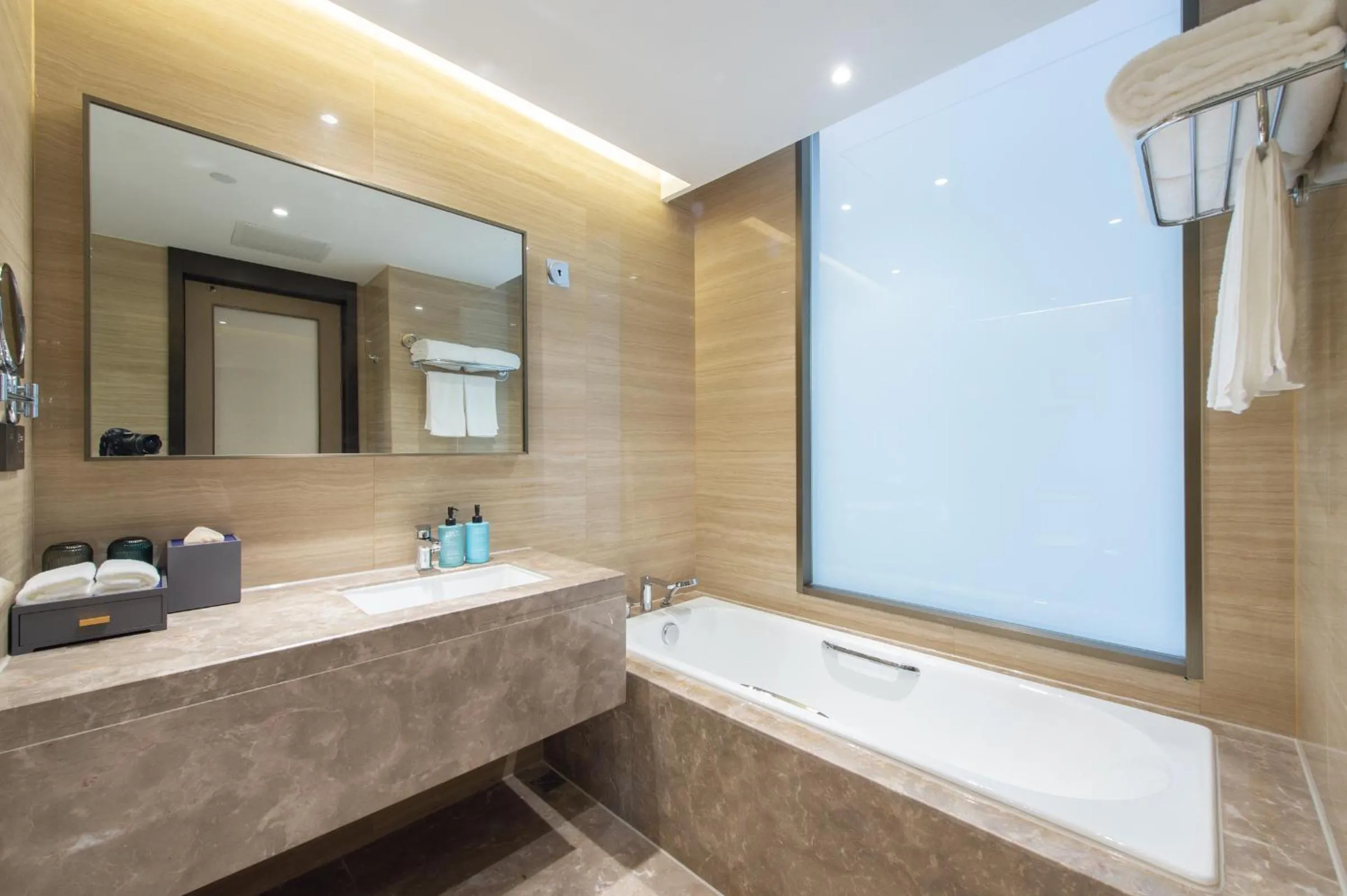 Hot Tub in Novotel Wuxi