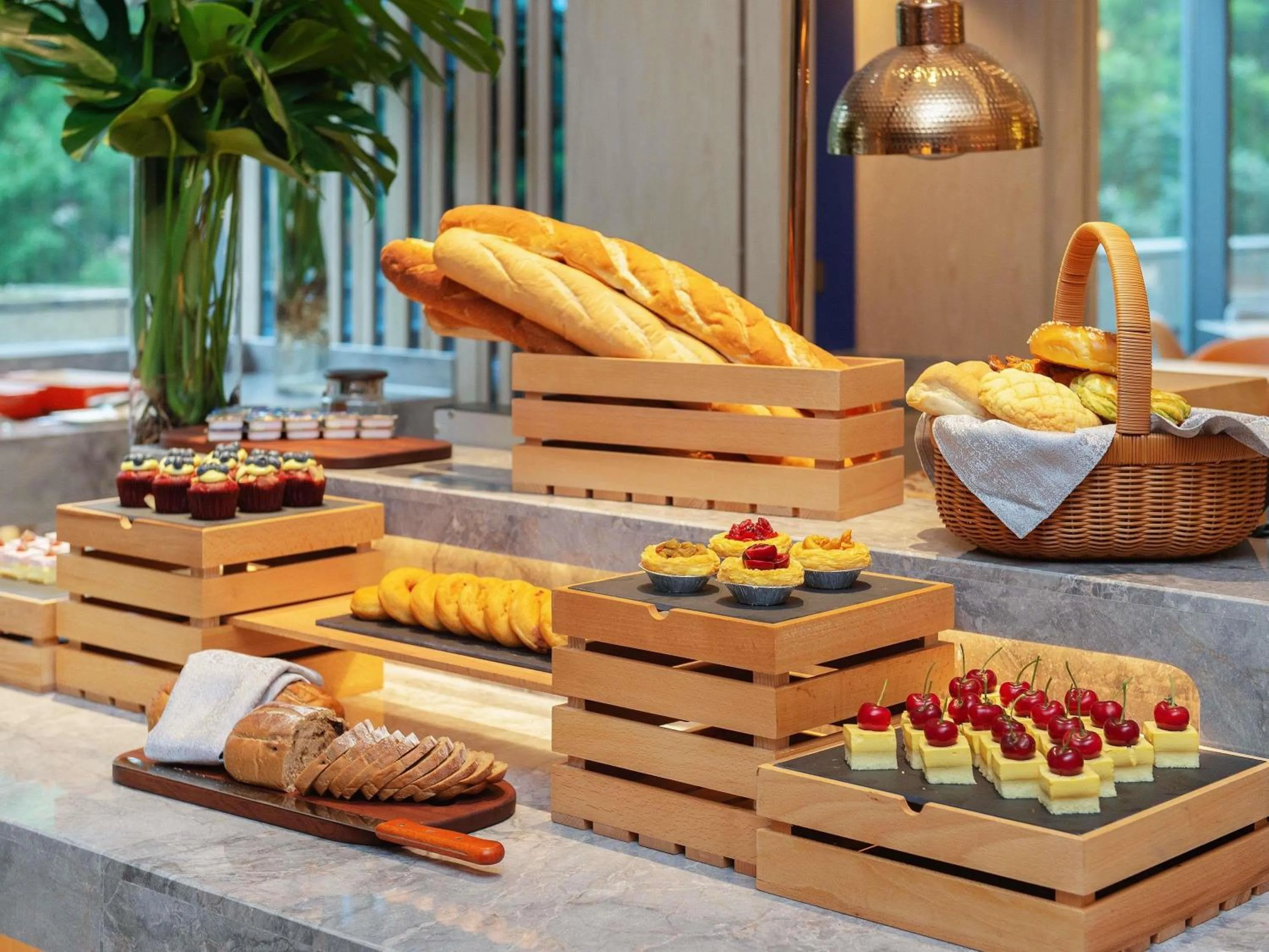 Restaurant/places to eat in Novotel Wuxi