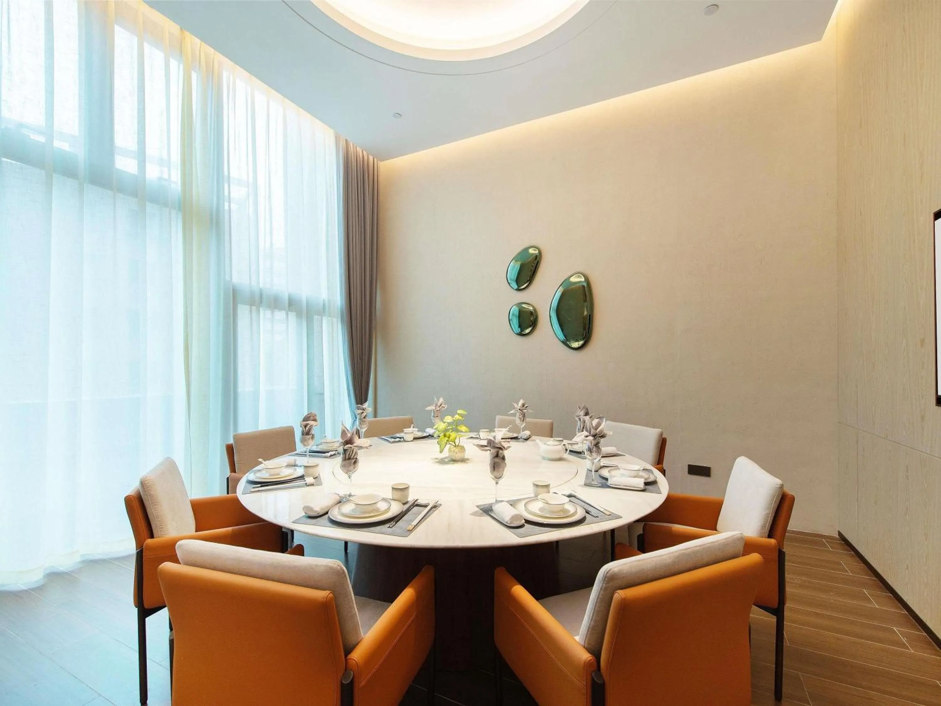 Restaurant/places to eat in Novotel Wuxi