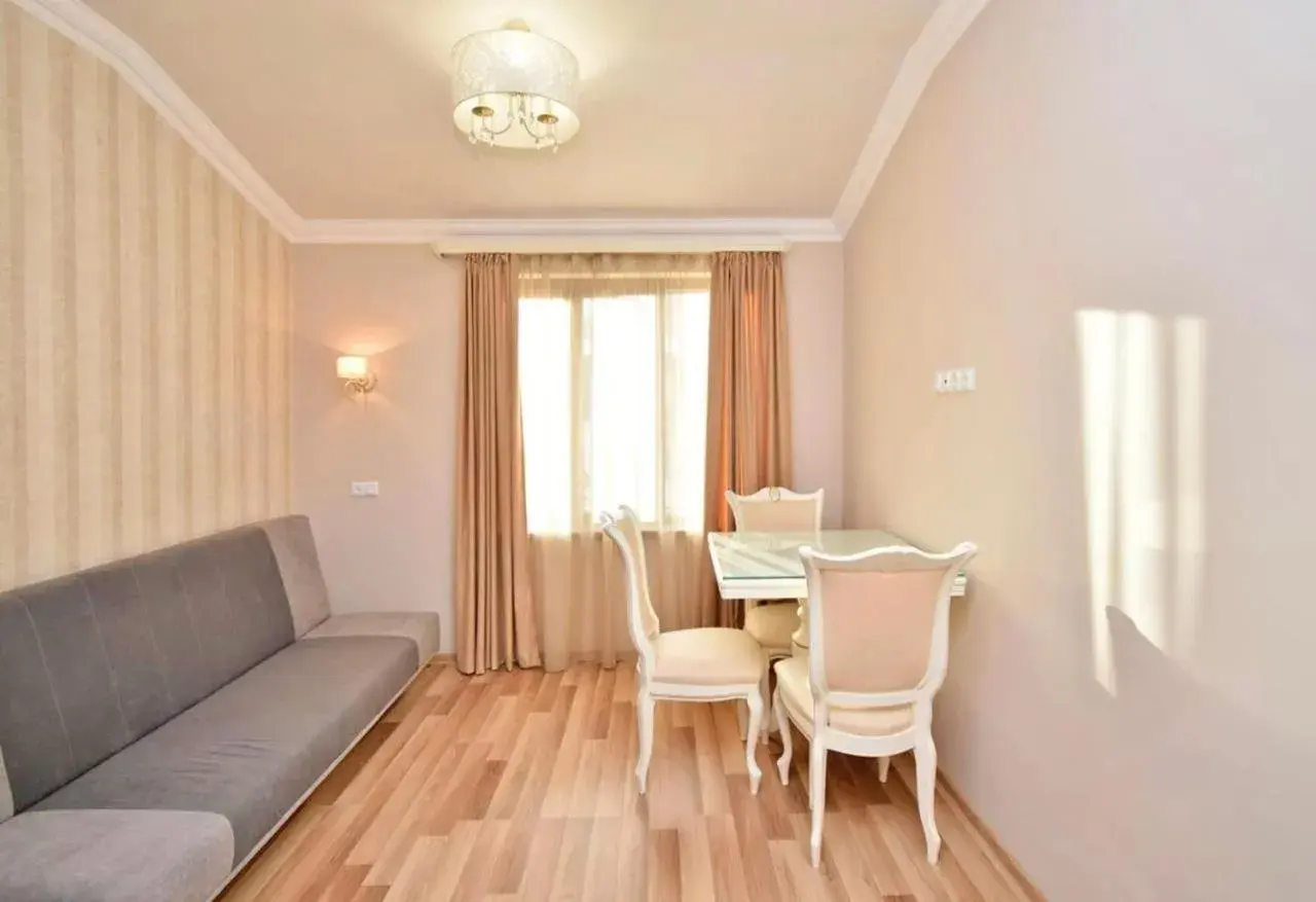 Superior Double Room in Homestay Hotel Superior Double Room in Homestay Hotel