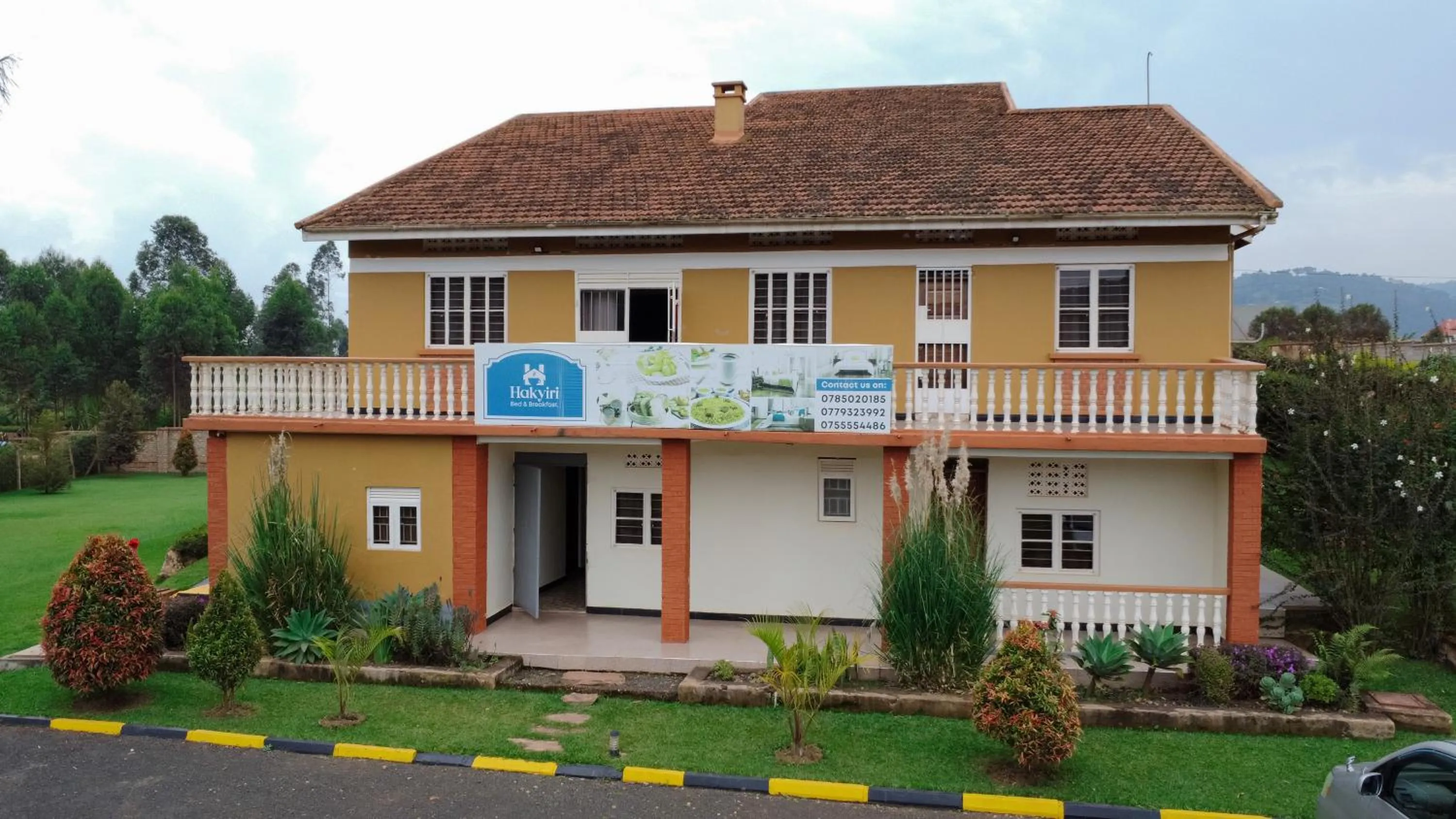 Property building in Hakyiri B&B