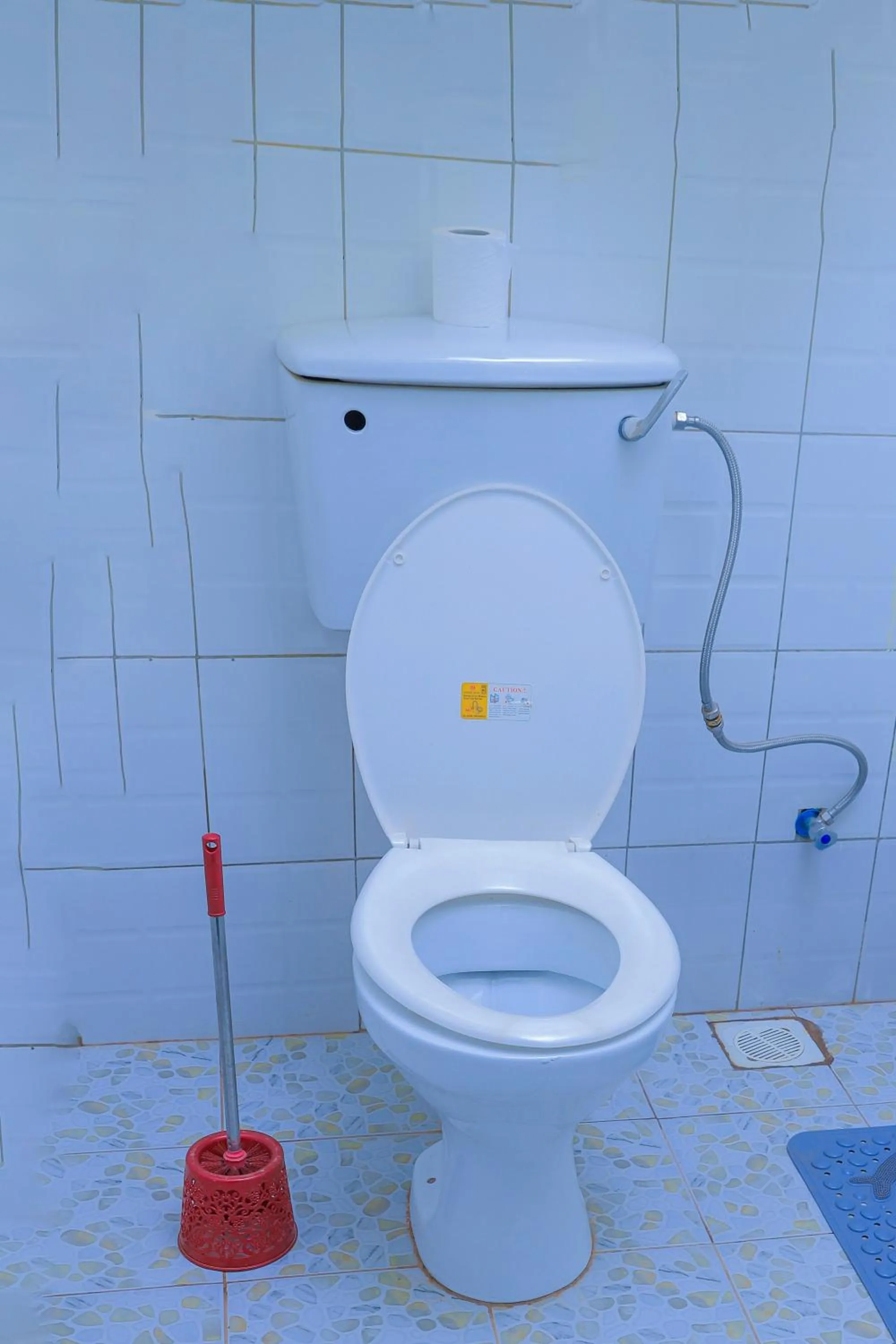 Toilet in Hakyiri B&B