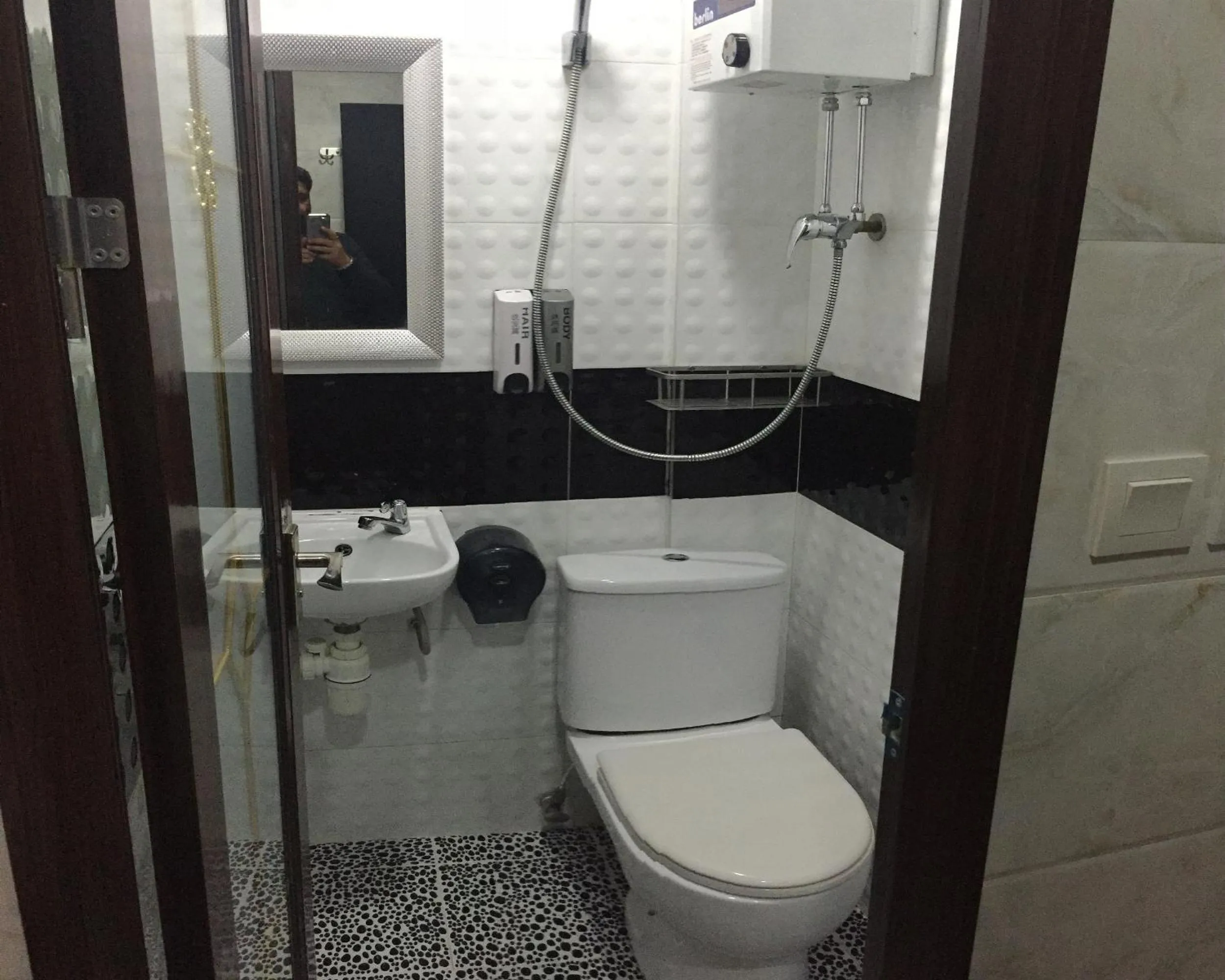 Bathroom in Skycity Hostel