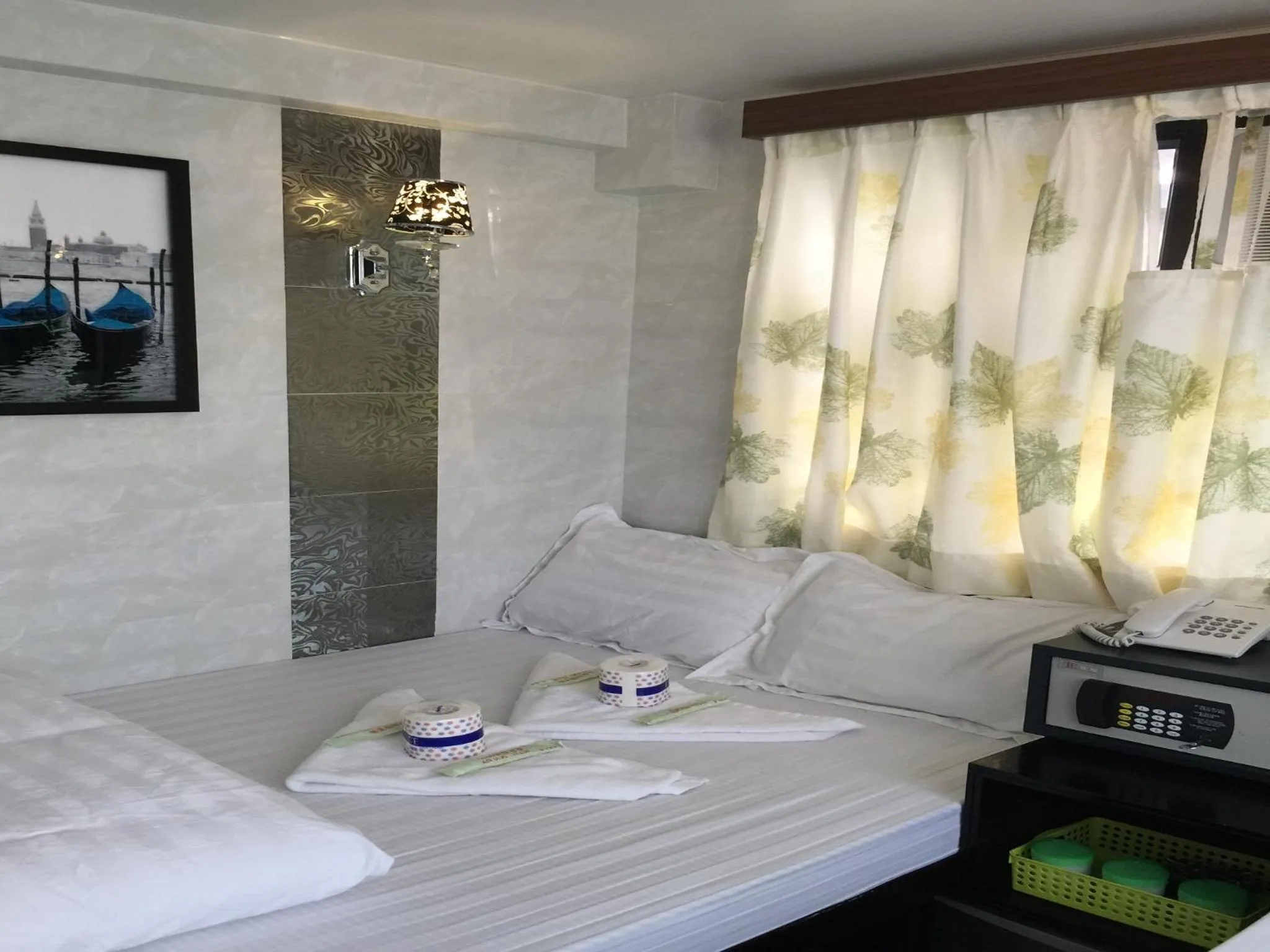 Bed in Skycity Hostel