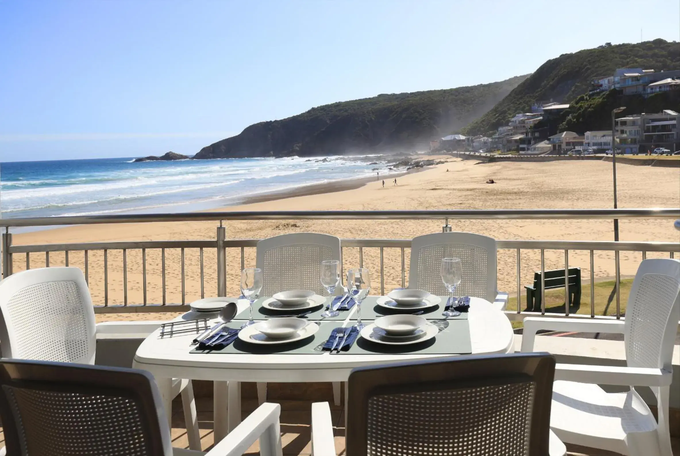 Two-Bedroom Apartment in Makarios on Sea Two-Bedroom Apartment in Makarios on Sea