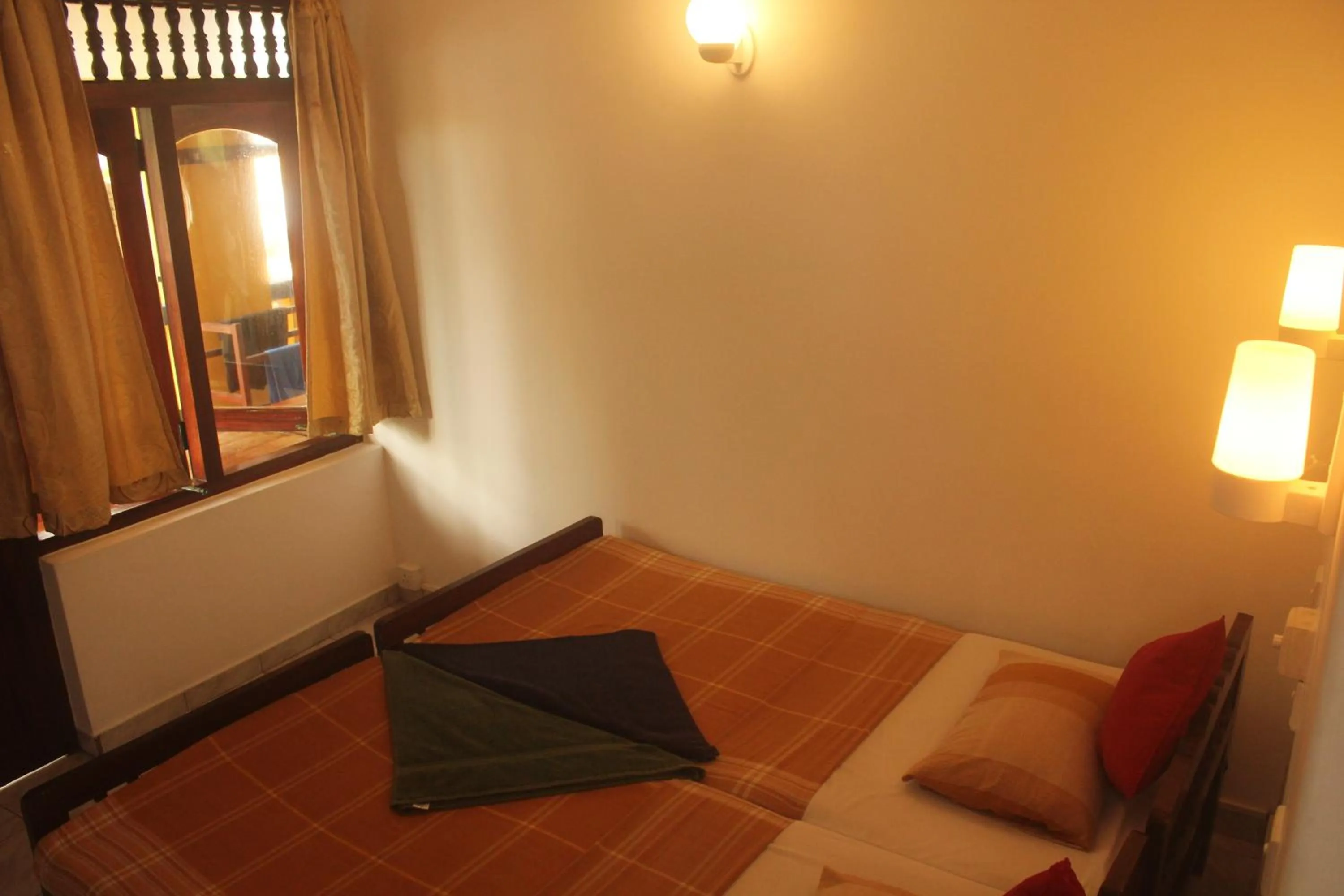 Bed in New Imperial Hotel