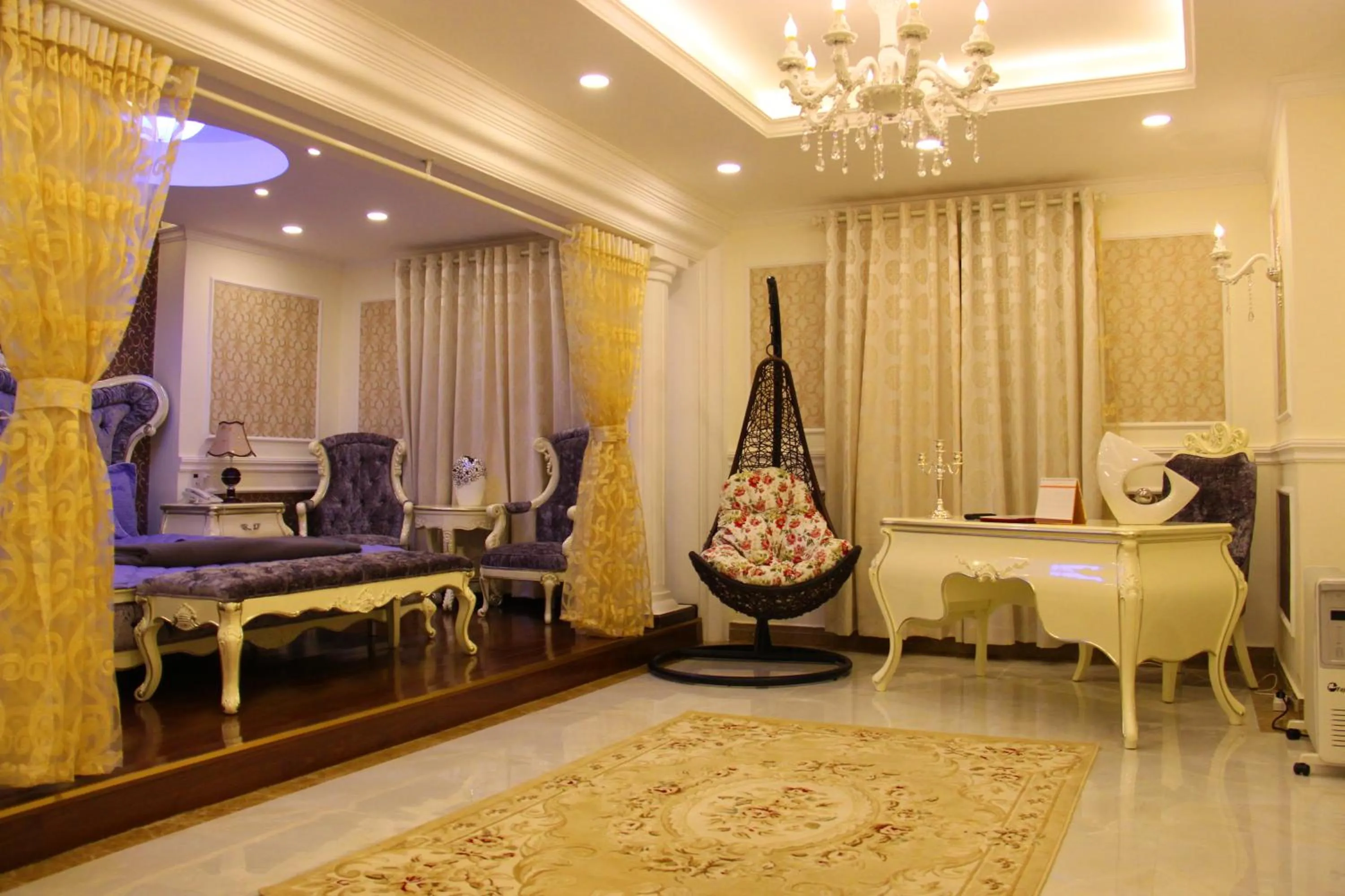 Bed in Royal Dalat Hotel