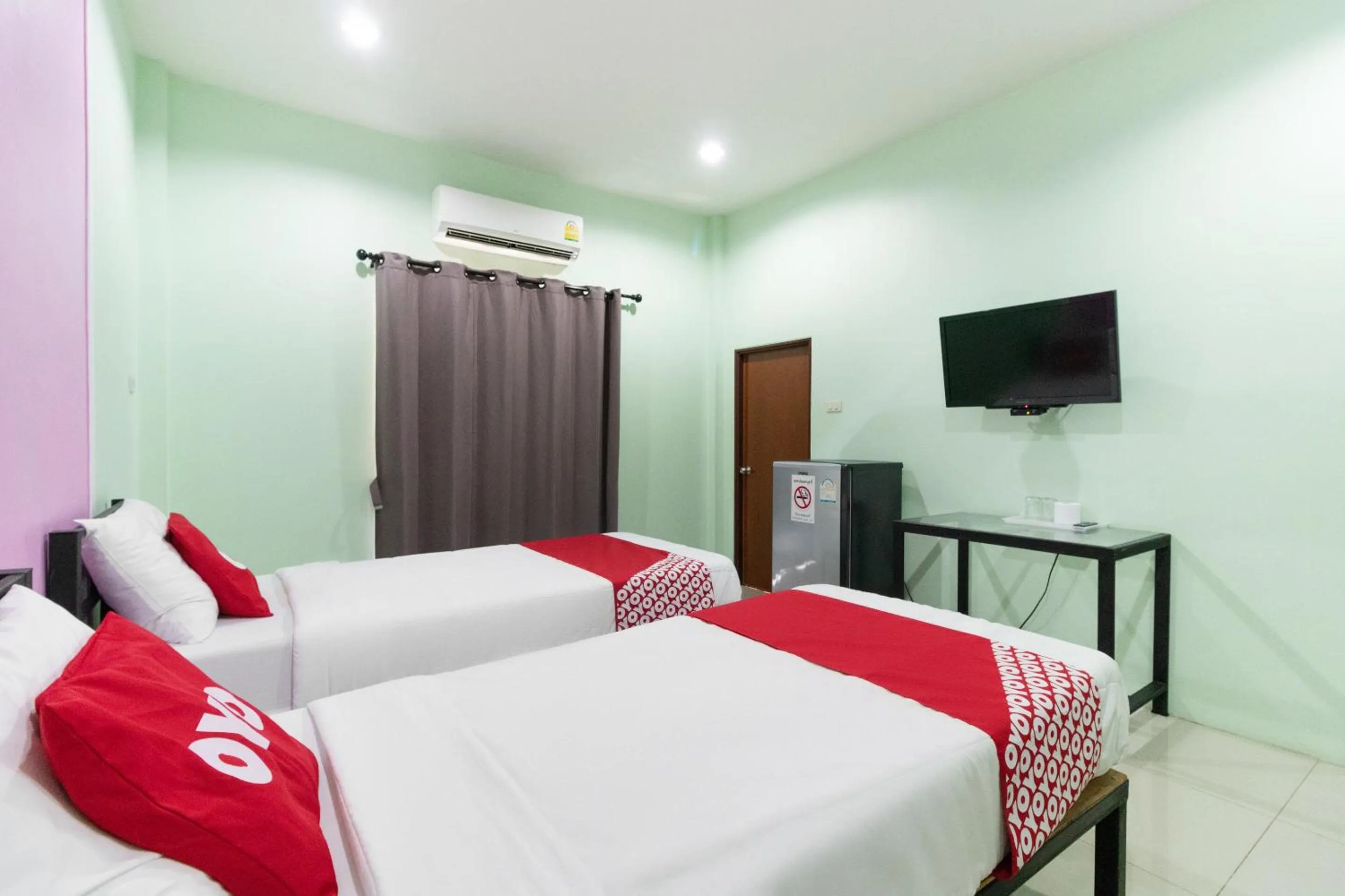 Bedroom in OYO 1163 Eden Hostel