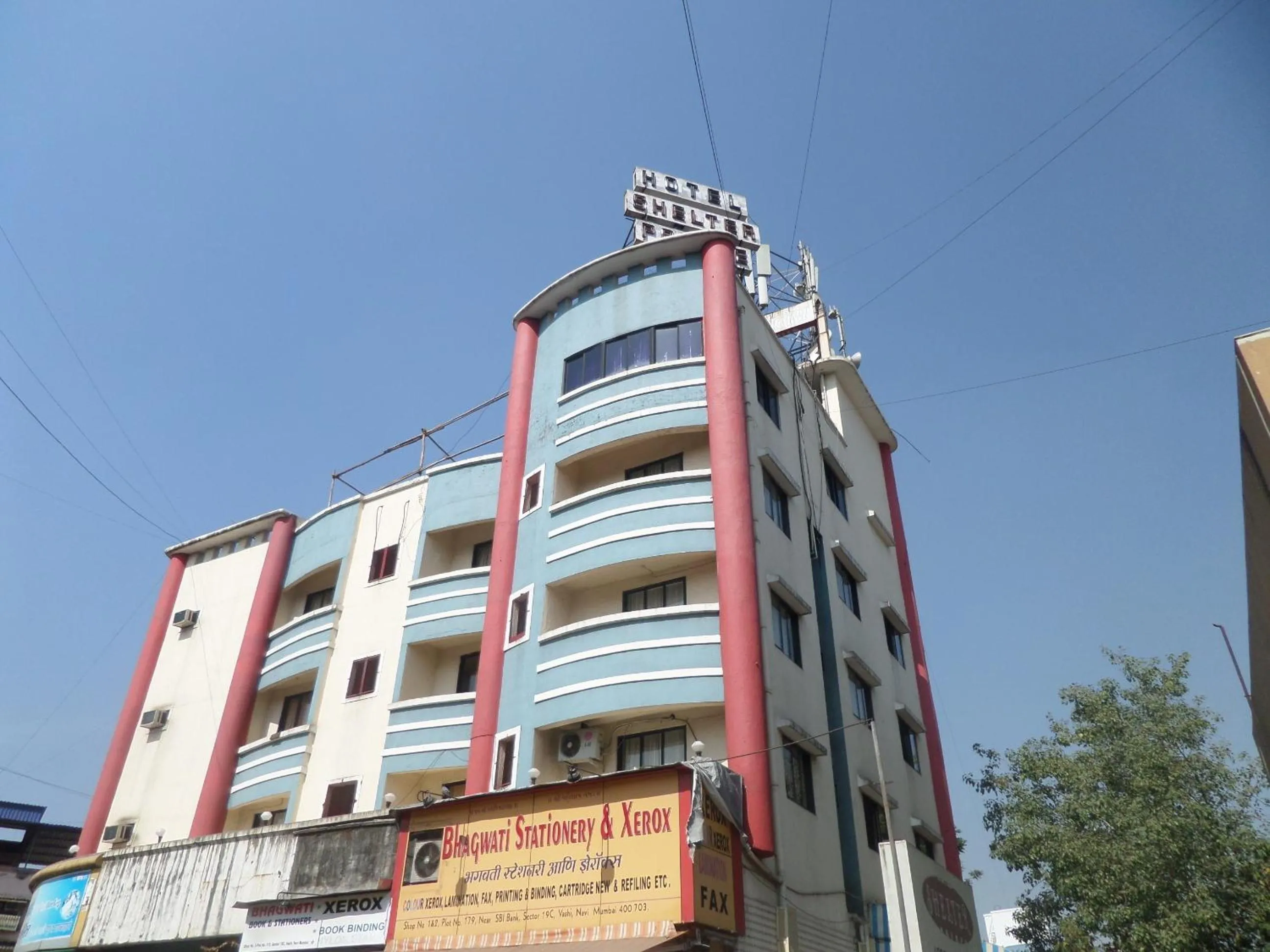 Property building in Hotel Shelter Palace