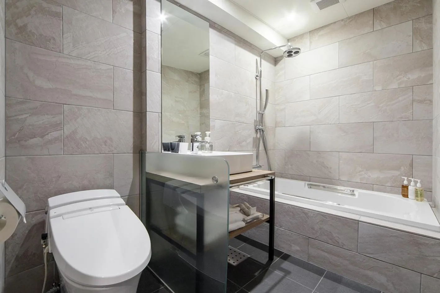 Toilet in Sakura Terrace The Gallery