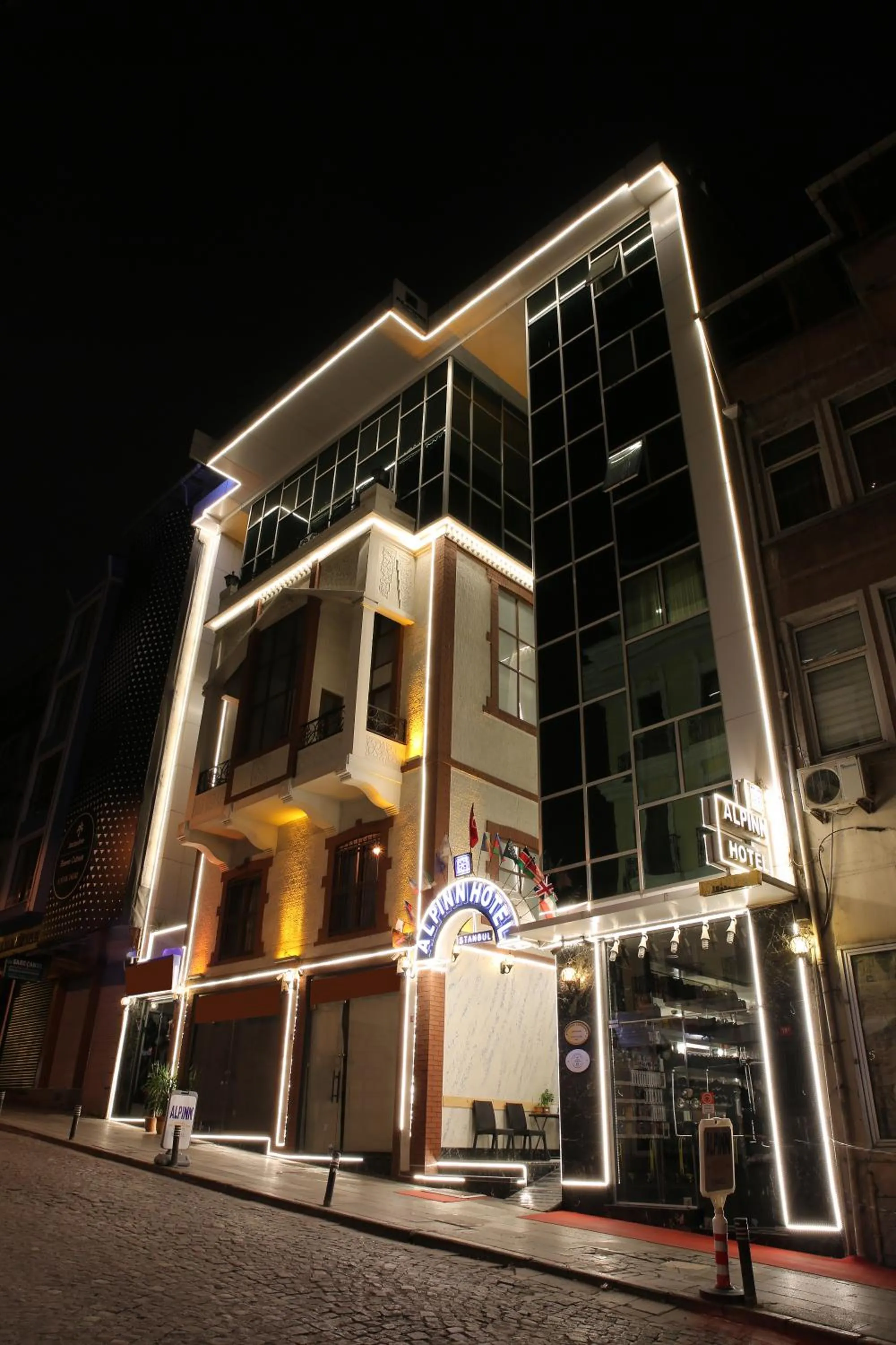 Property building in Alpinn Hotel Istanbul