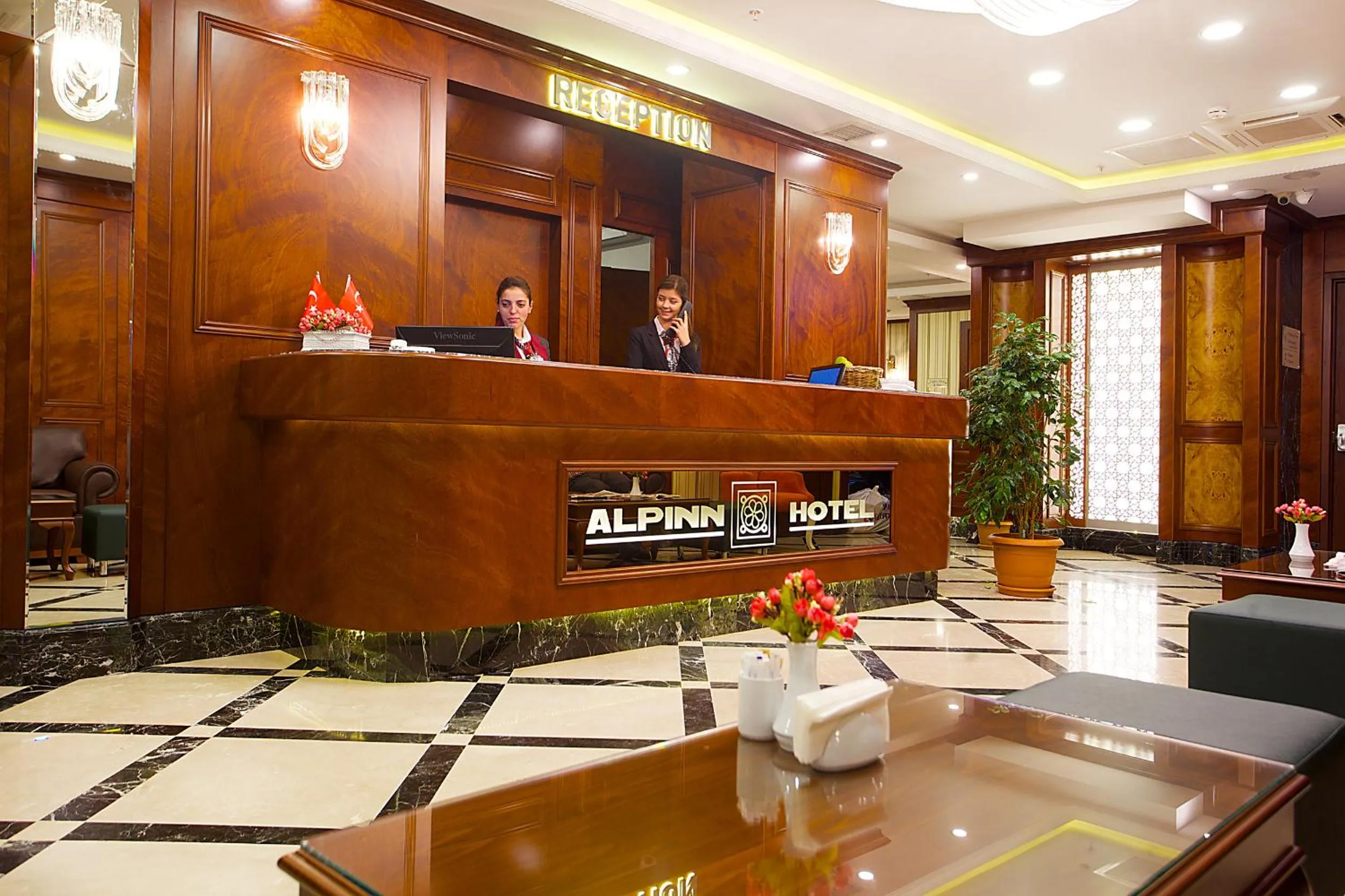 Lobby or reception in Alpinn Hotel Istanbul