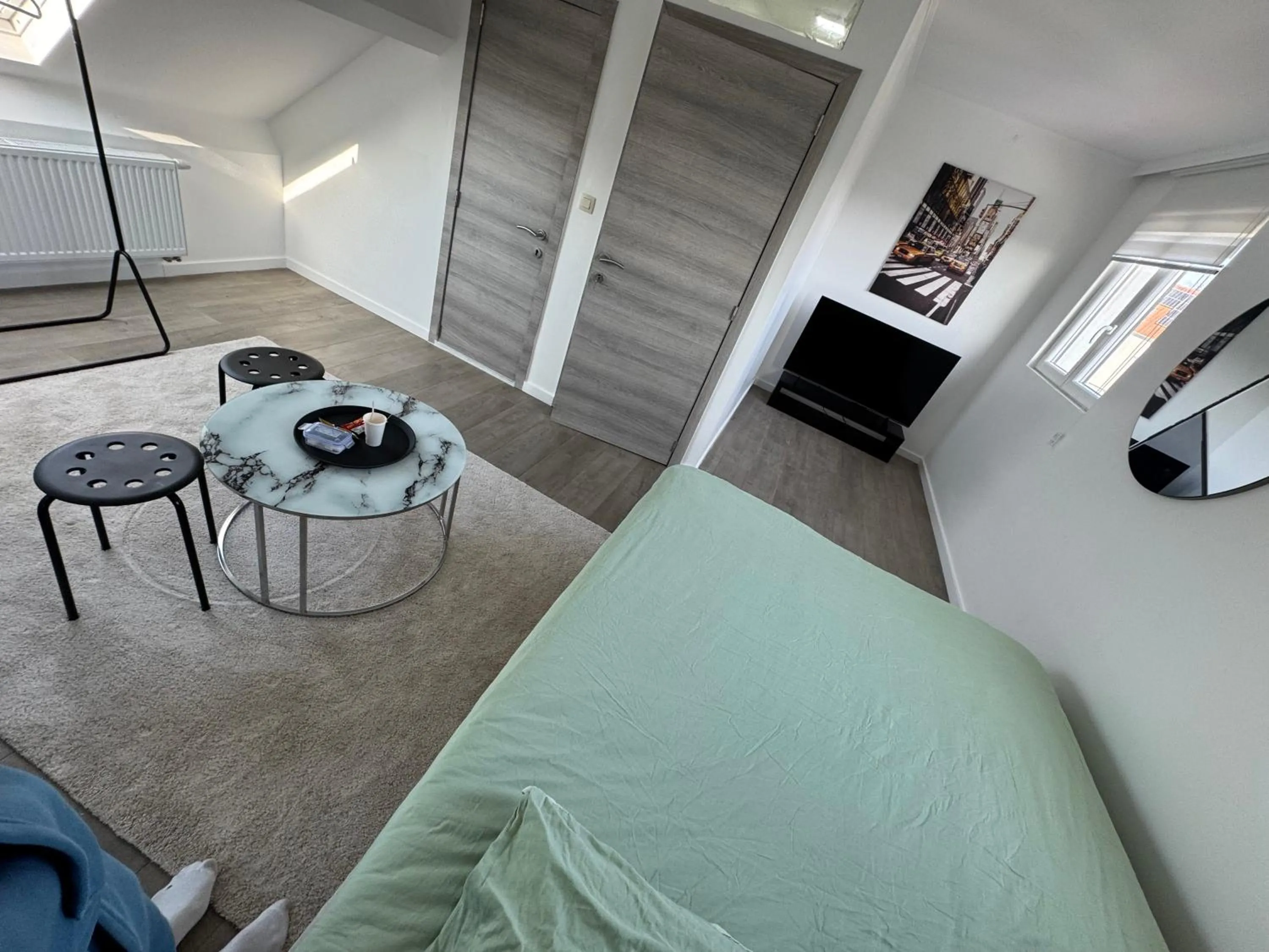 Qozyroom