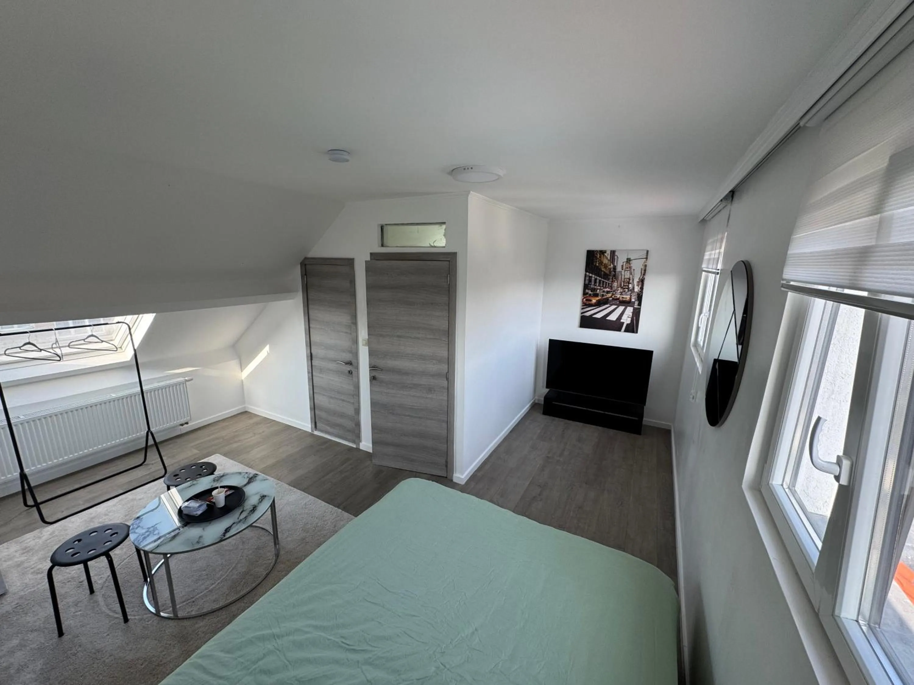Qozyroom