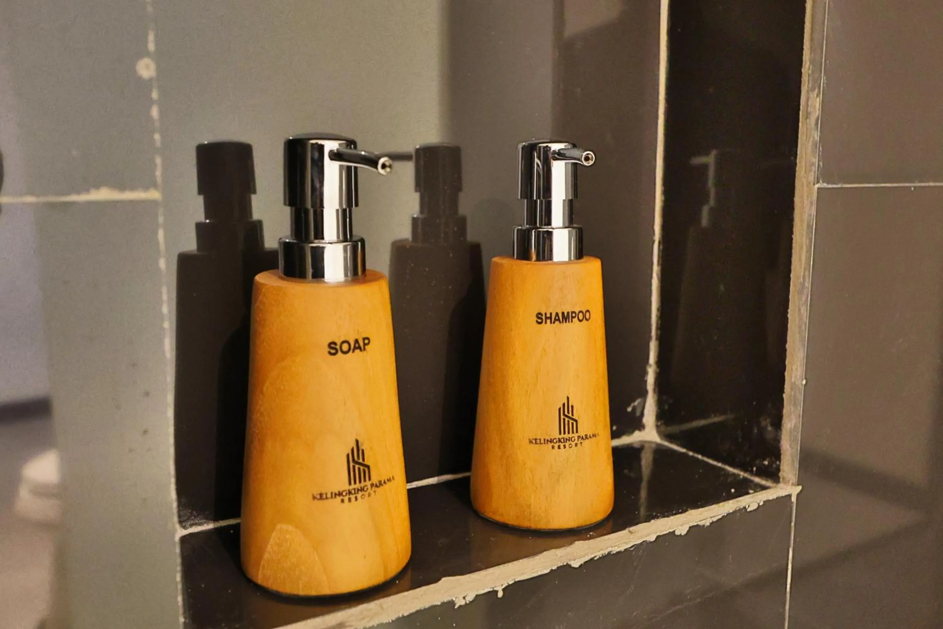 Bathroom in Kelingking Parama Resort