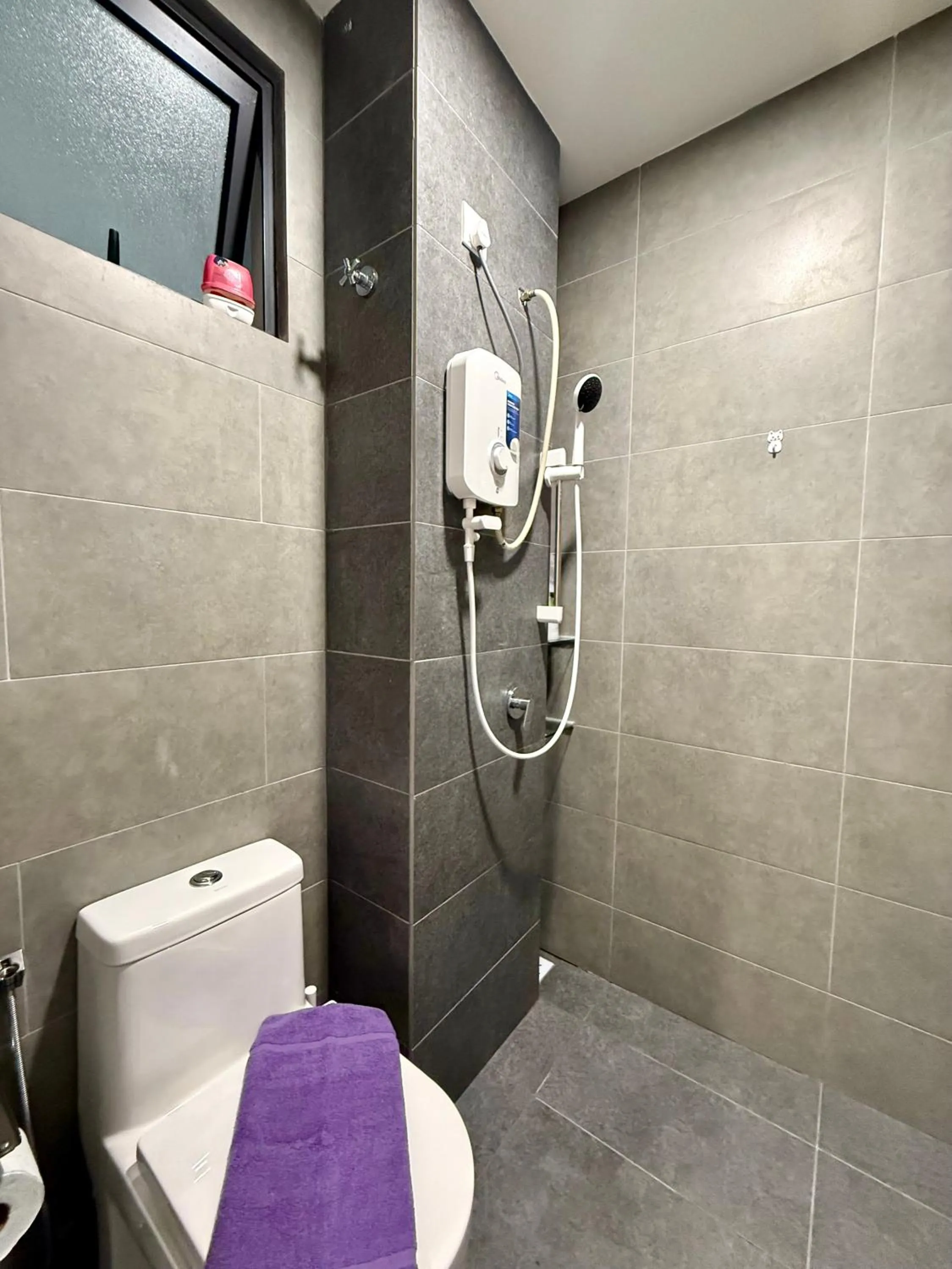 Neu Suites Service Apartment By Moonlight