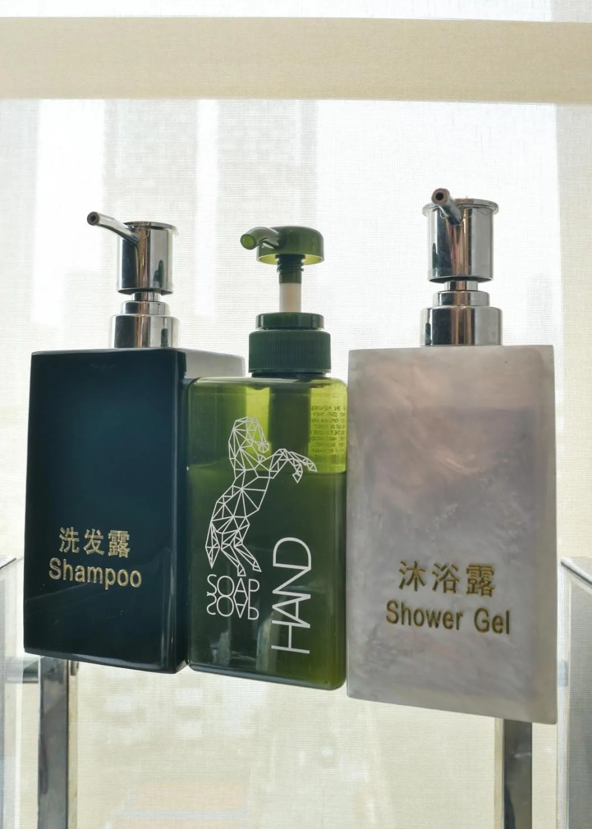 Neu Suites Service Apartment By Moonlight