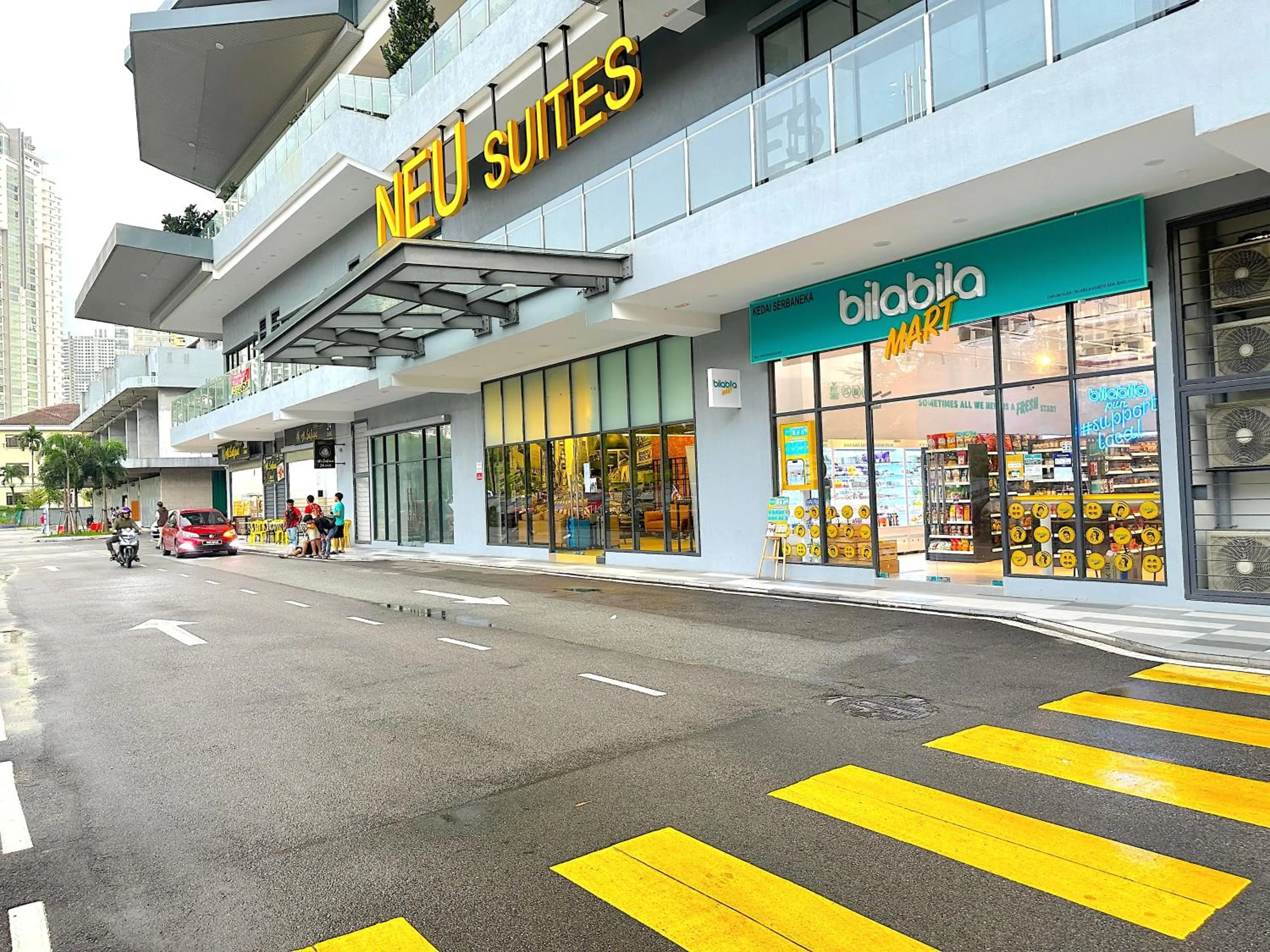 Neighbourhood in Neu Suites Service Apartment By Moonlight