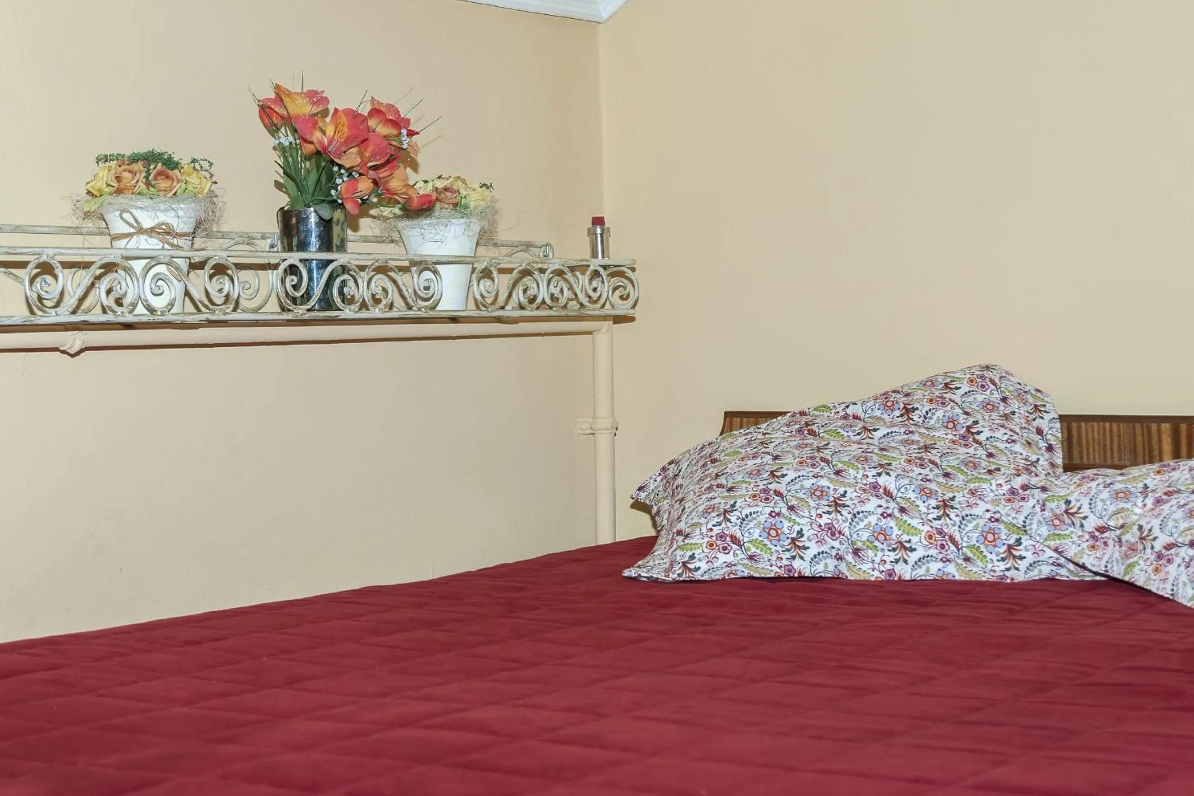 Decorative detail, Bed in Bellevue Budapest B&B