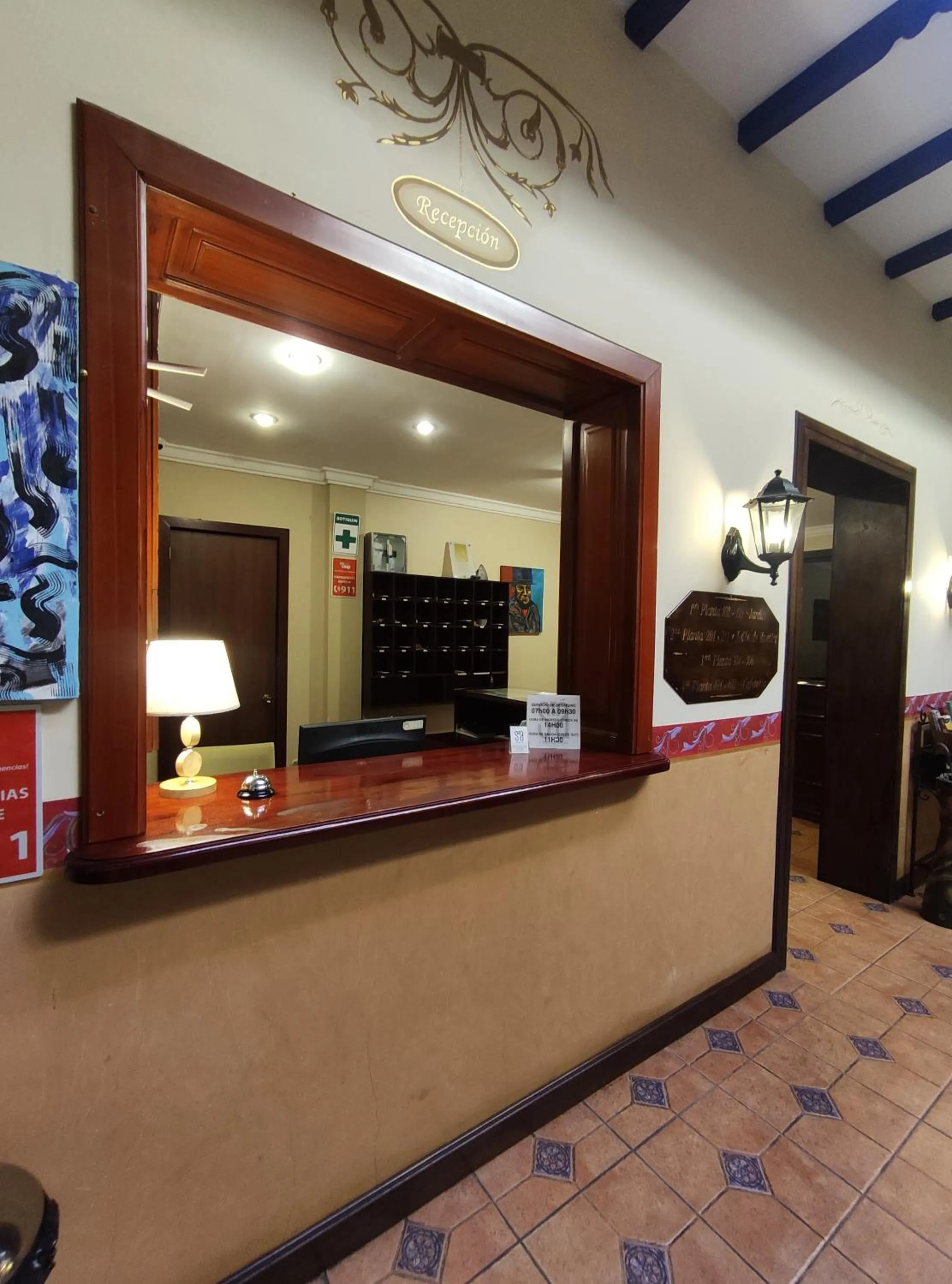 Lobby or reception in SÁ Hotel