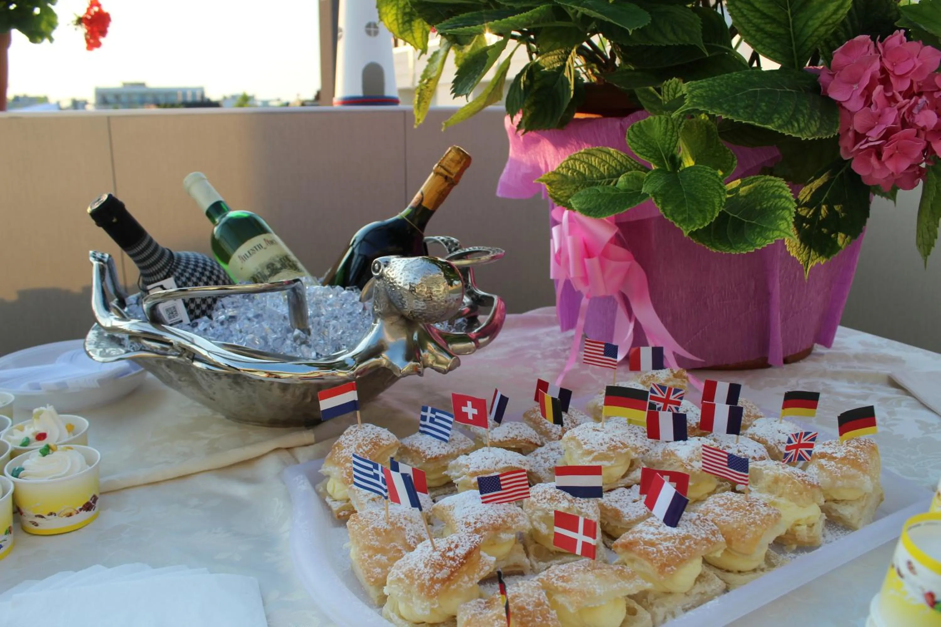 Food and drinks in Hotel Aurora Mare