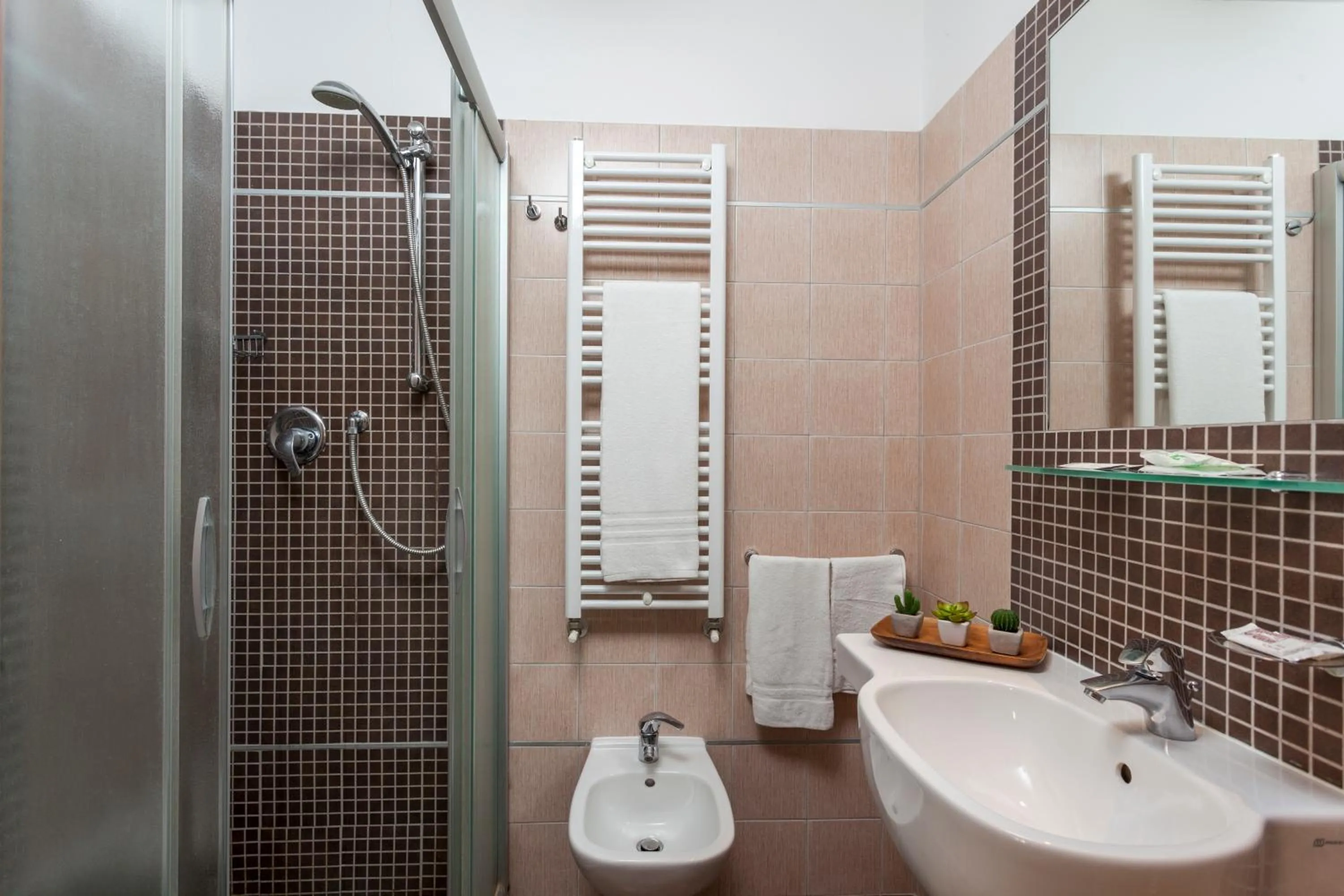 Bathroom in Hotel Aurora Mare