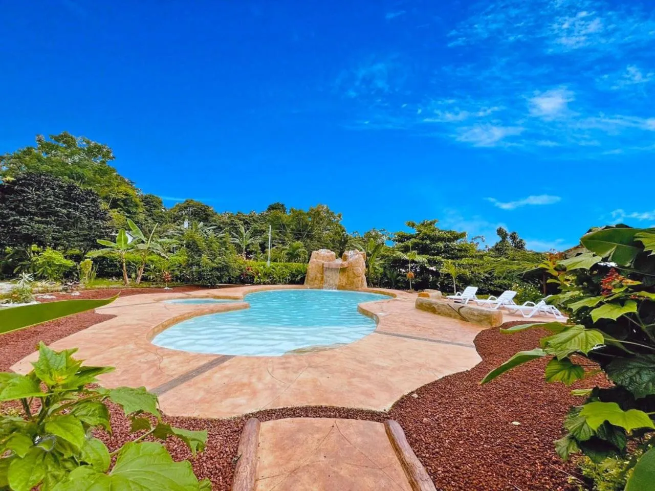 Spring in Cabinas La Catarata