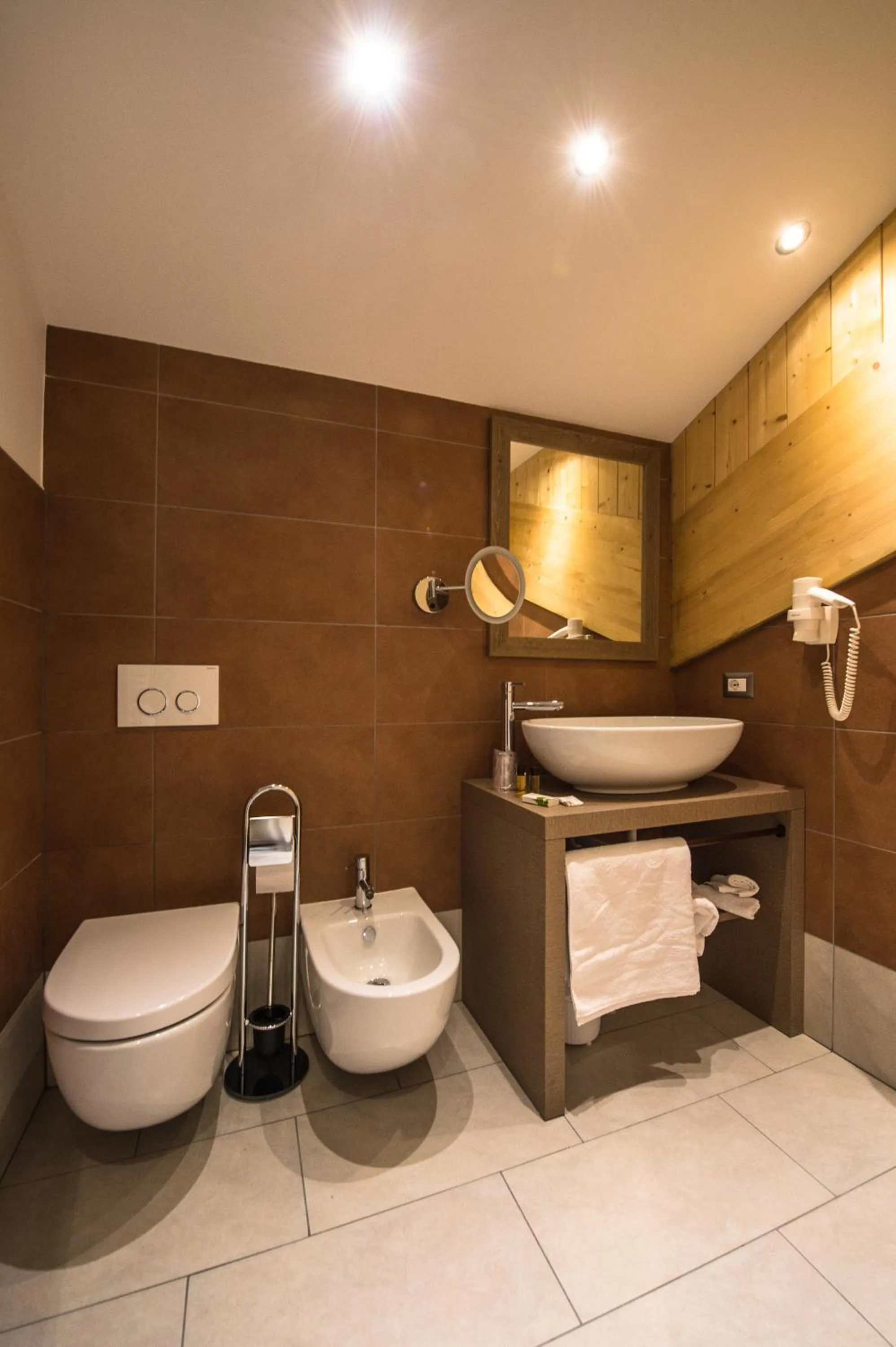 Bathroom in Golden Park Resort