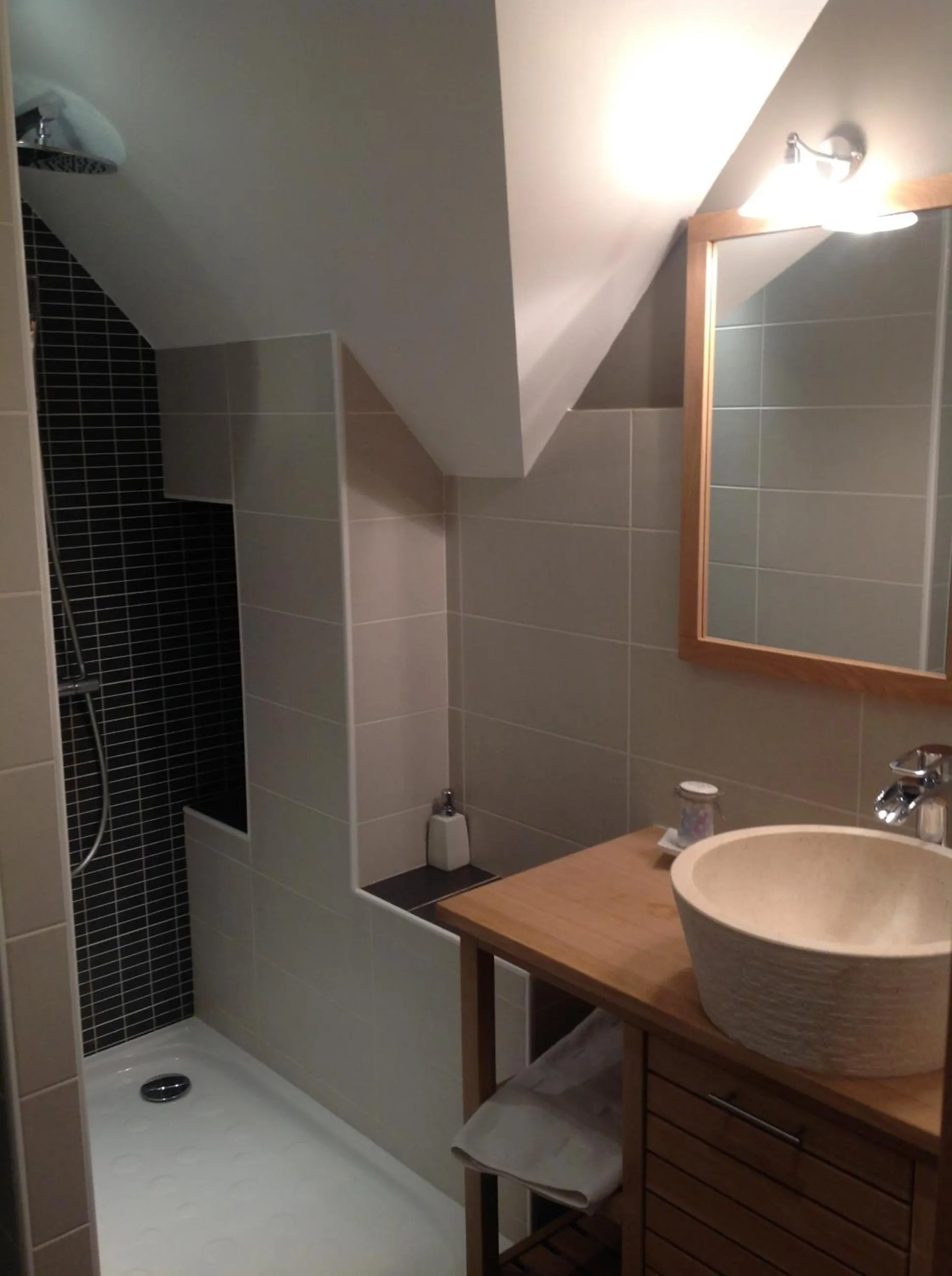 Bathroom in La Maison du Carroir