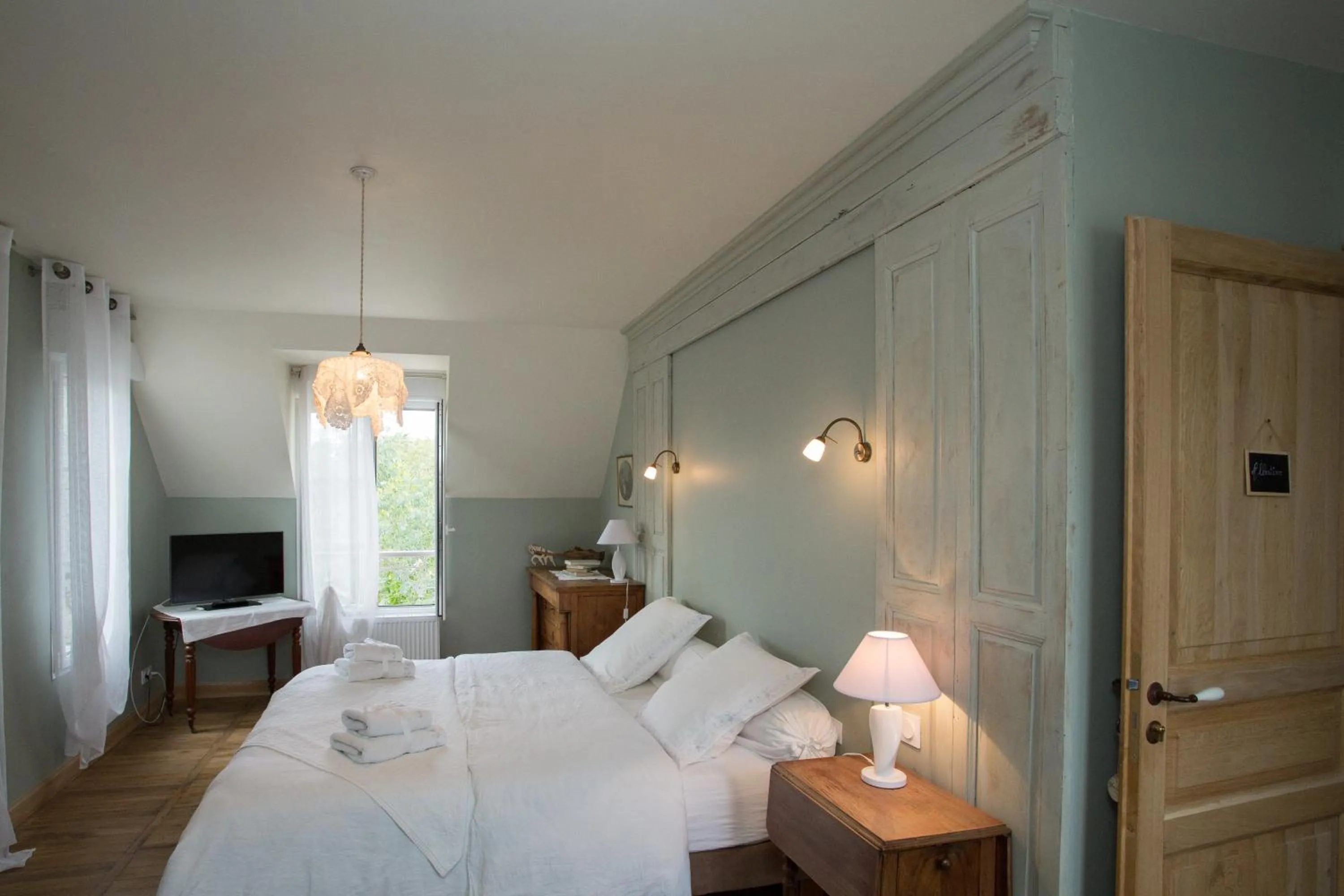 TV and multimedia, Bed in La Maison du Carroir